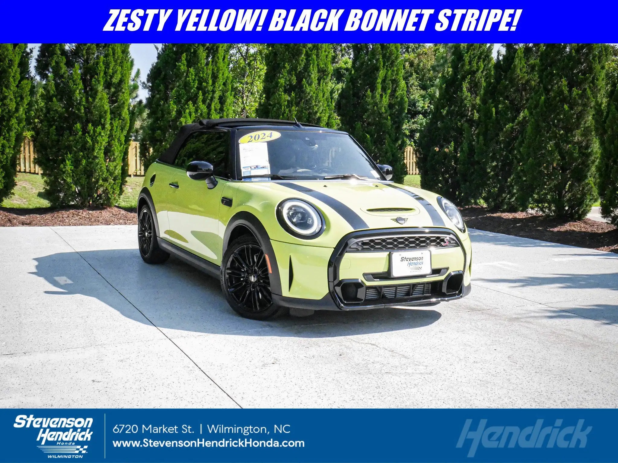2024 MINI Convertible Cooper S's photo
