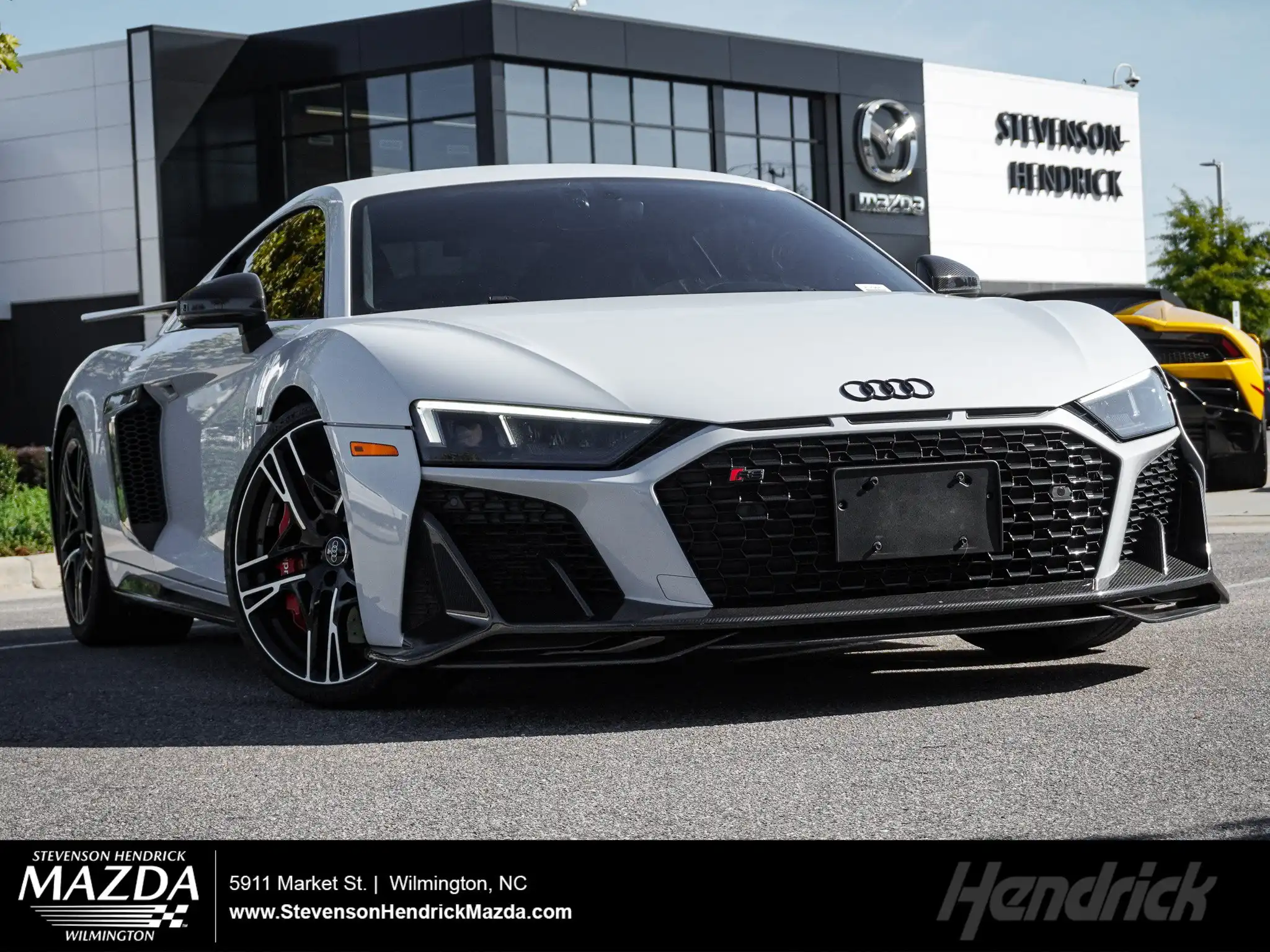 2020 Audi R8 quattro S tronic Performance Coupe V10's photo
