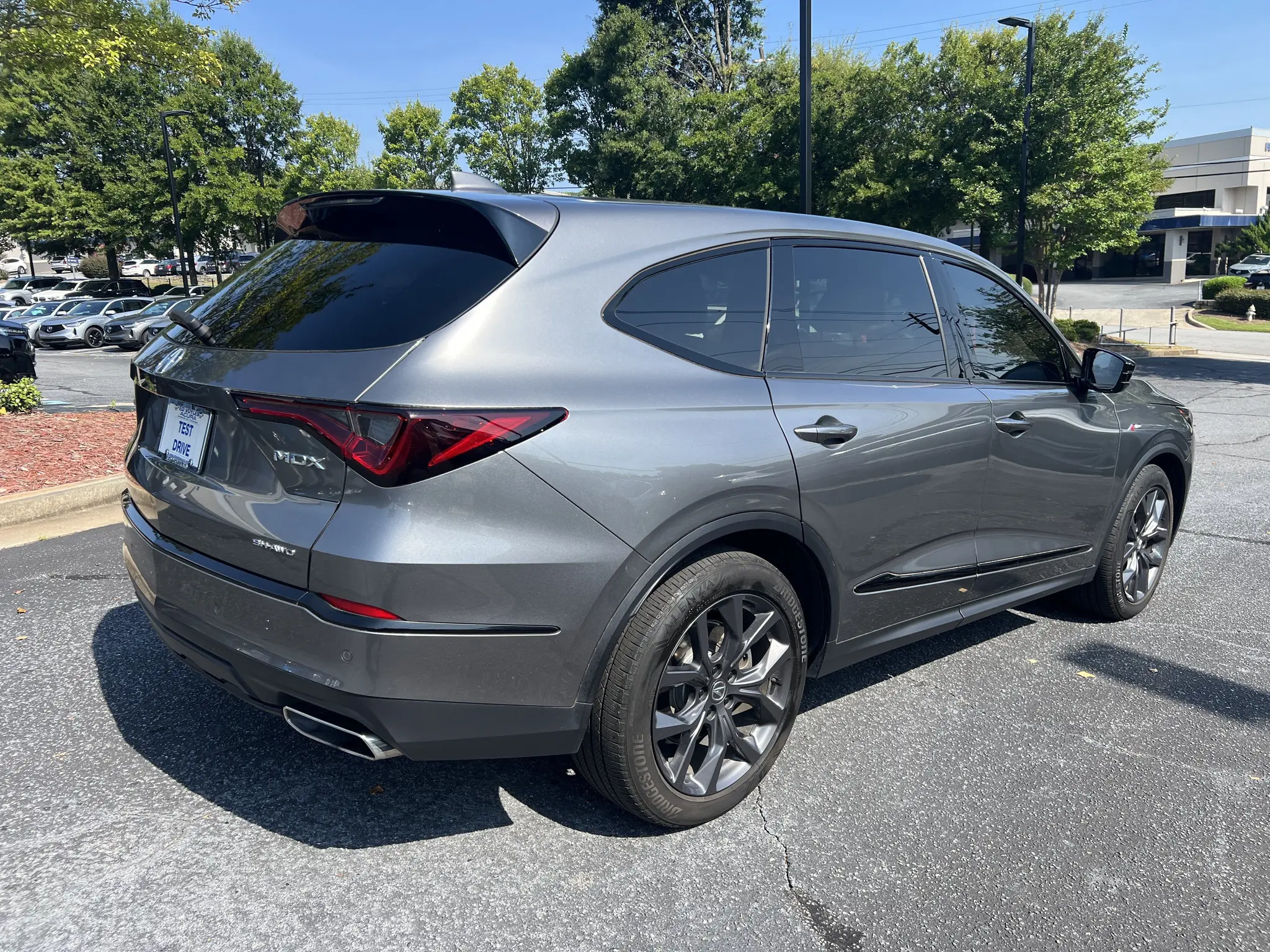 2024 Acura MDX A-Spec SH-AWD photo 5