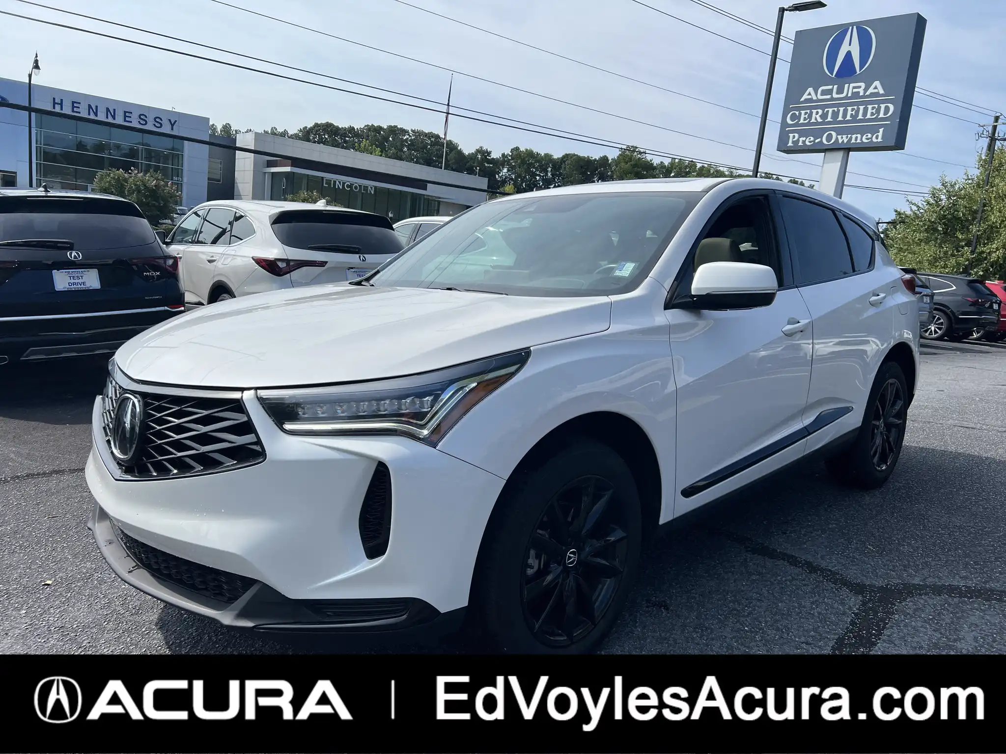 2025 Acura RDX SH-AWD's photo