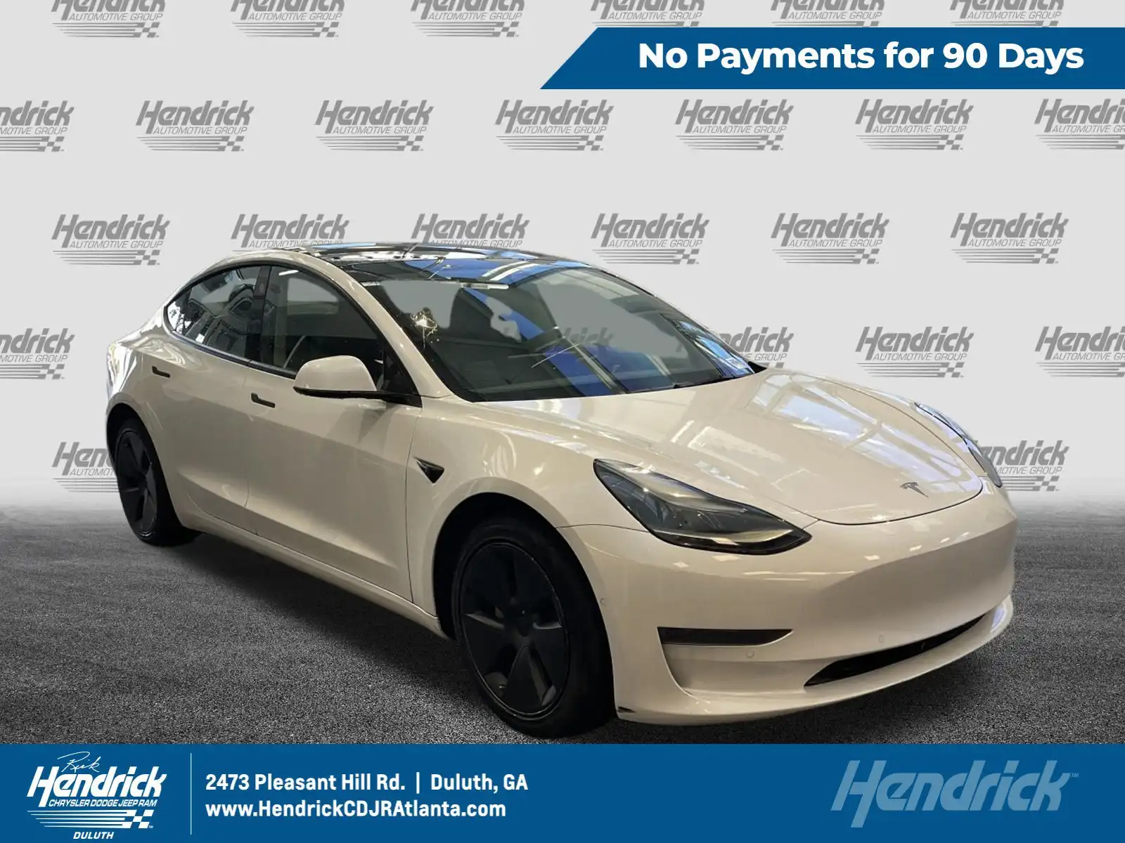 2022 Tesla Model 3 Standard Range Plus's photo