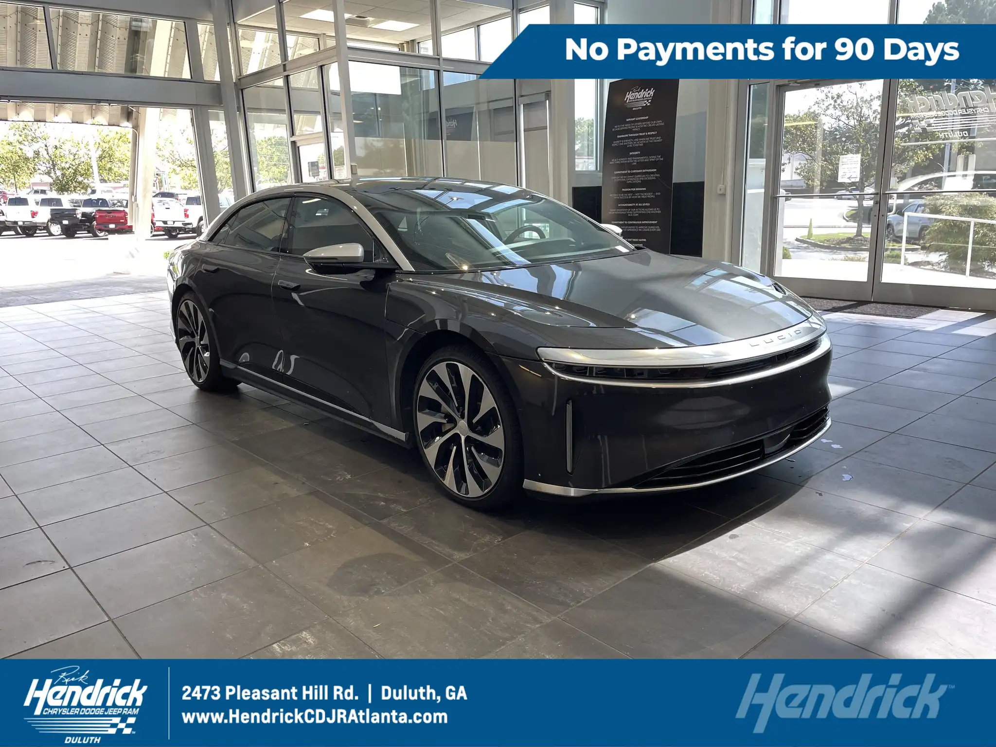 2022 Lucid Air Grand Touring's photo