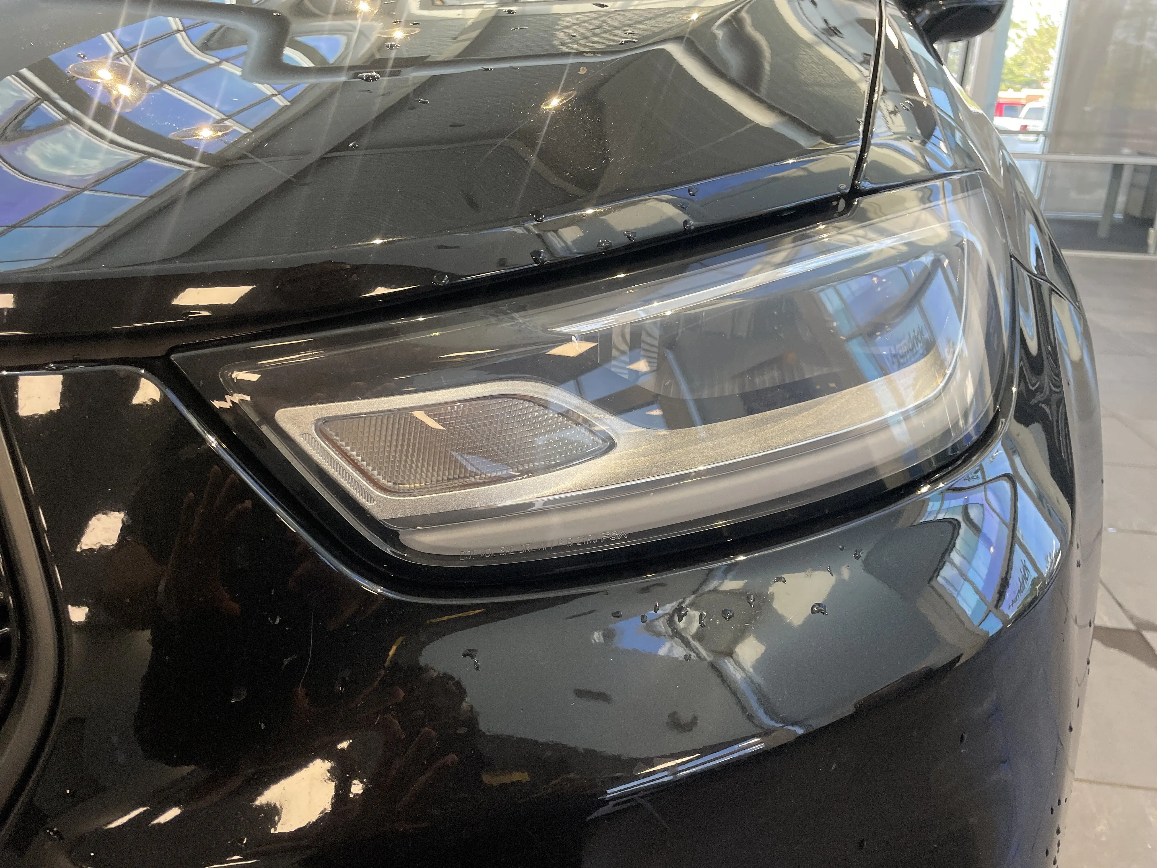 2025 Chrysler Pacifica Limited photo 5
