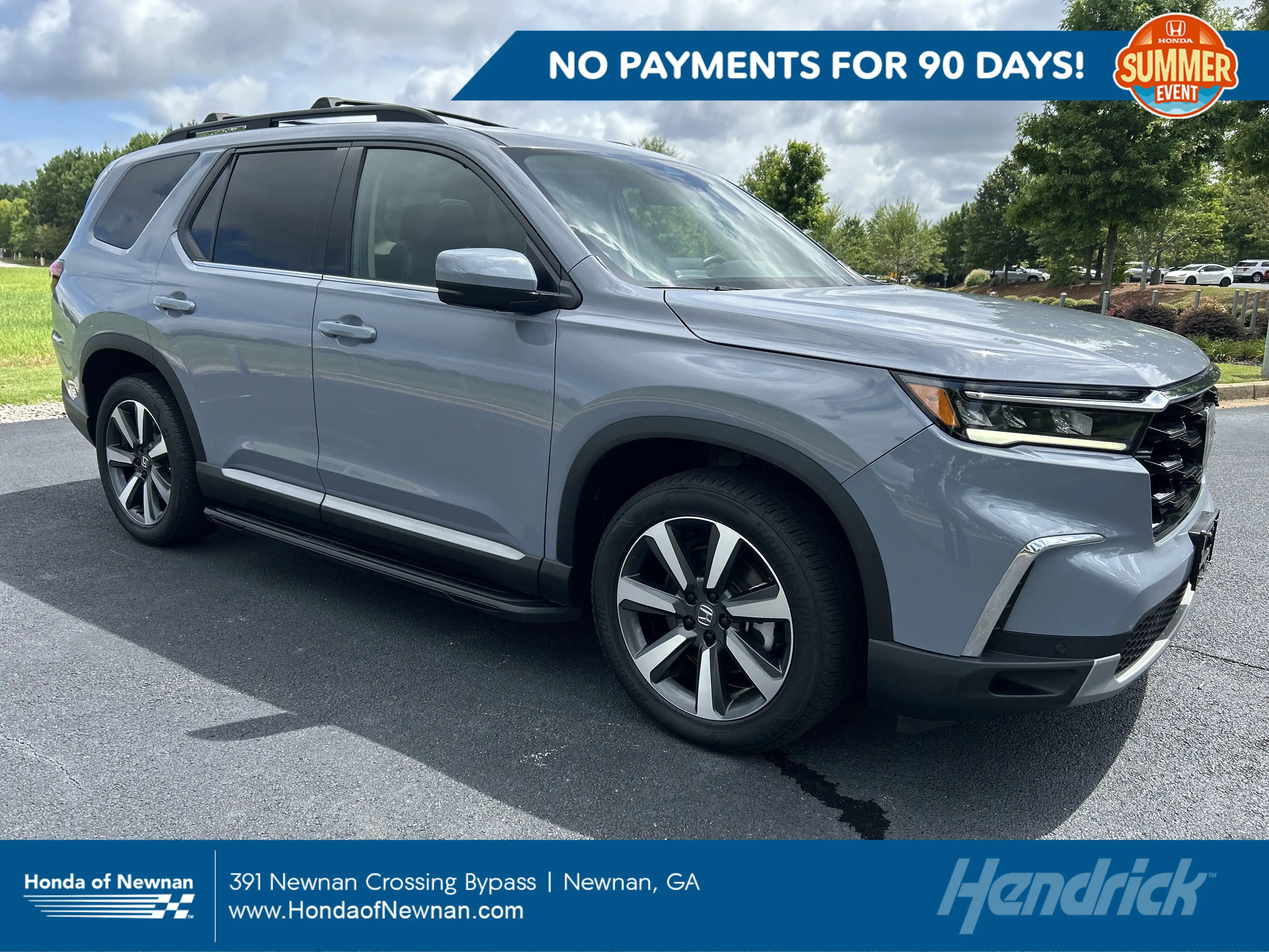 2025 Honda Pilot Touring AWD's photo