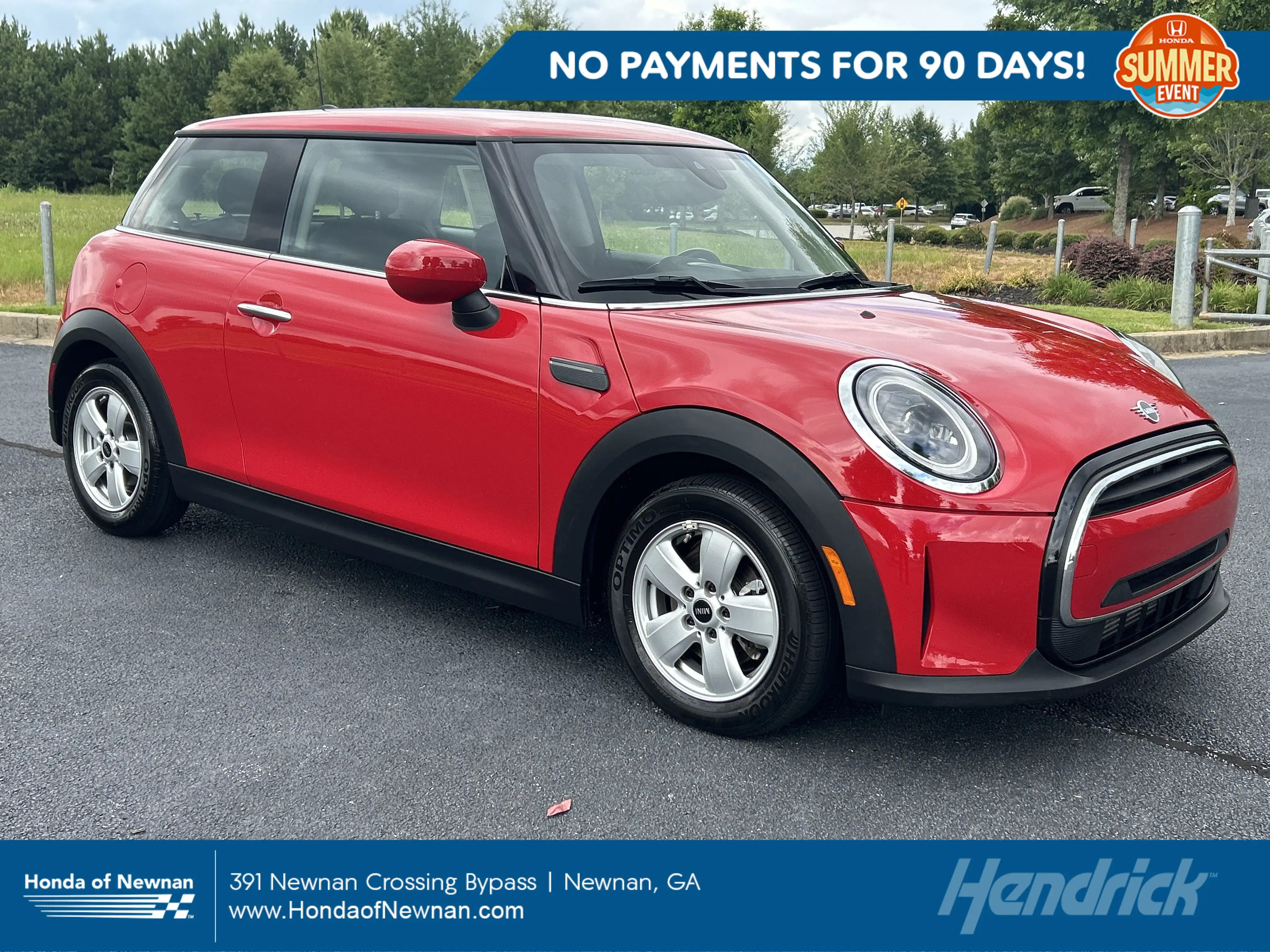 2024 MINI Hardtop Cooper's photo