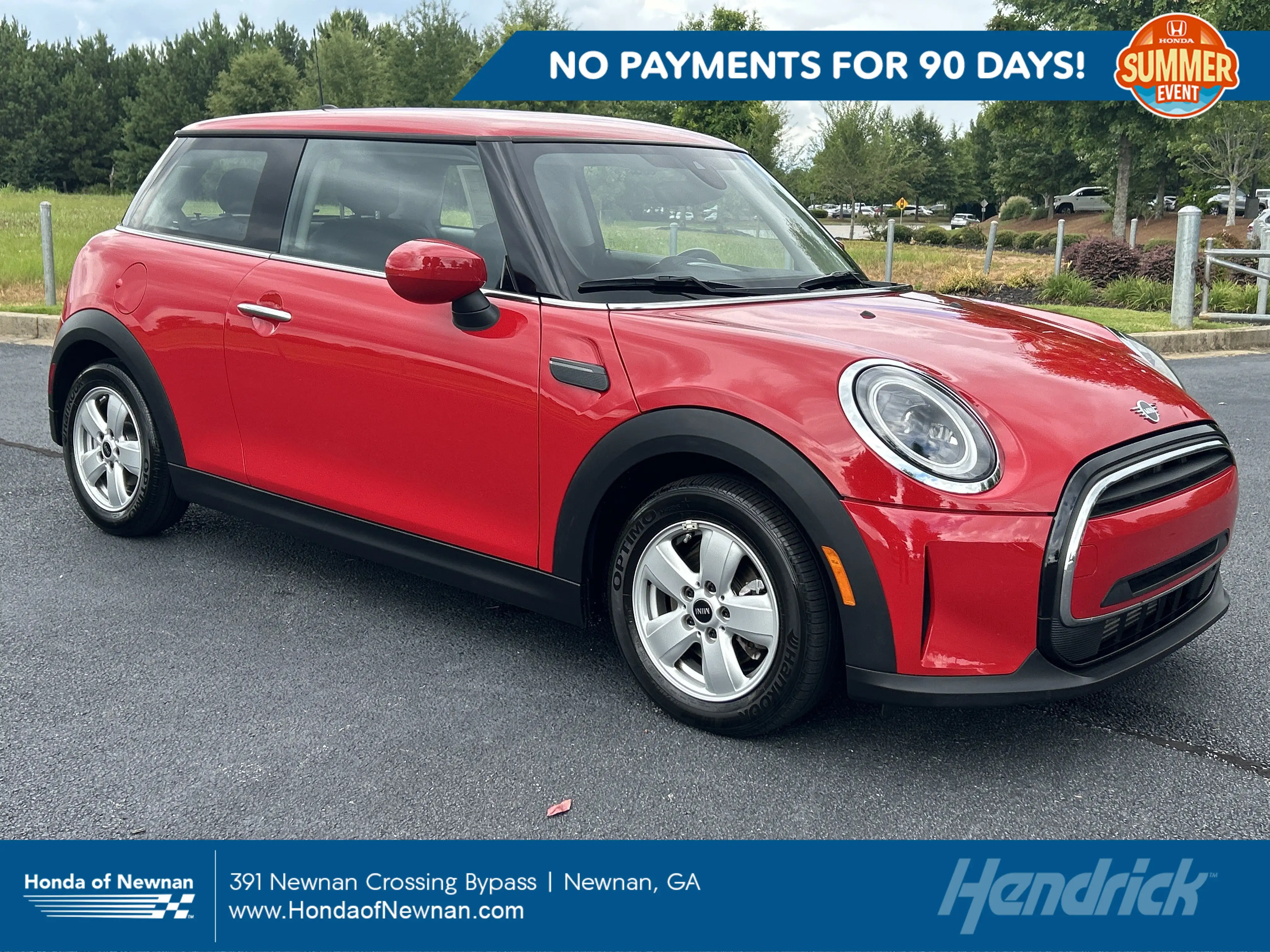 2024 MINI Hardtop Cooper's photo