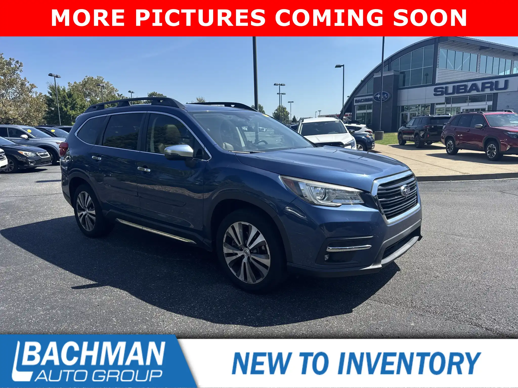 2019 Subaru Ascent Touring's photo