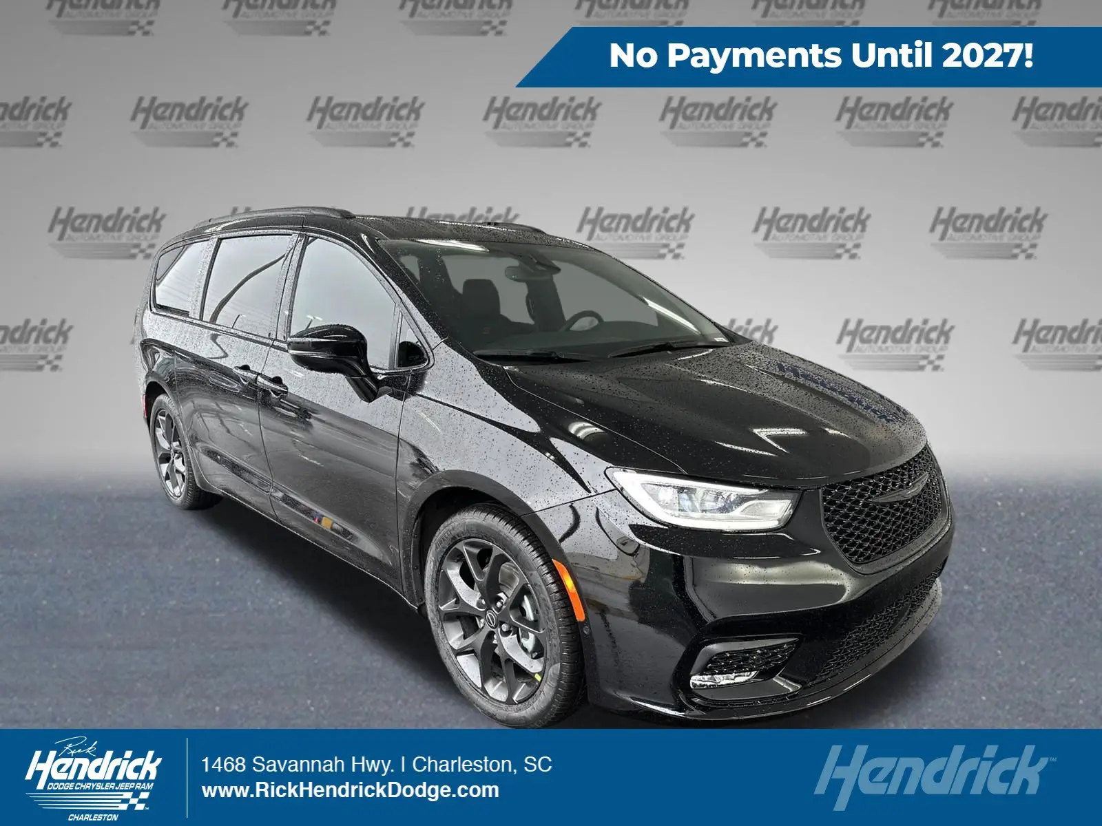 2026 Chrysler Pacifica Select photo 1