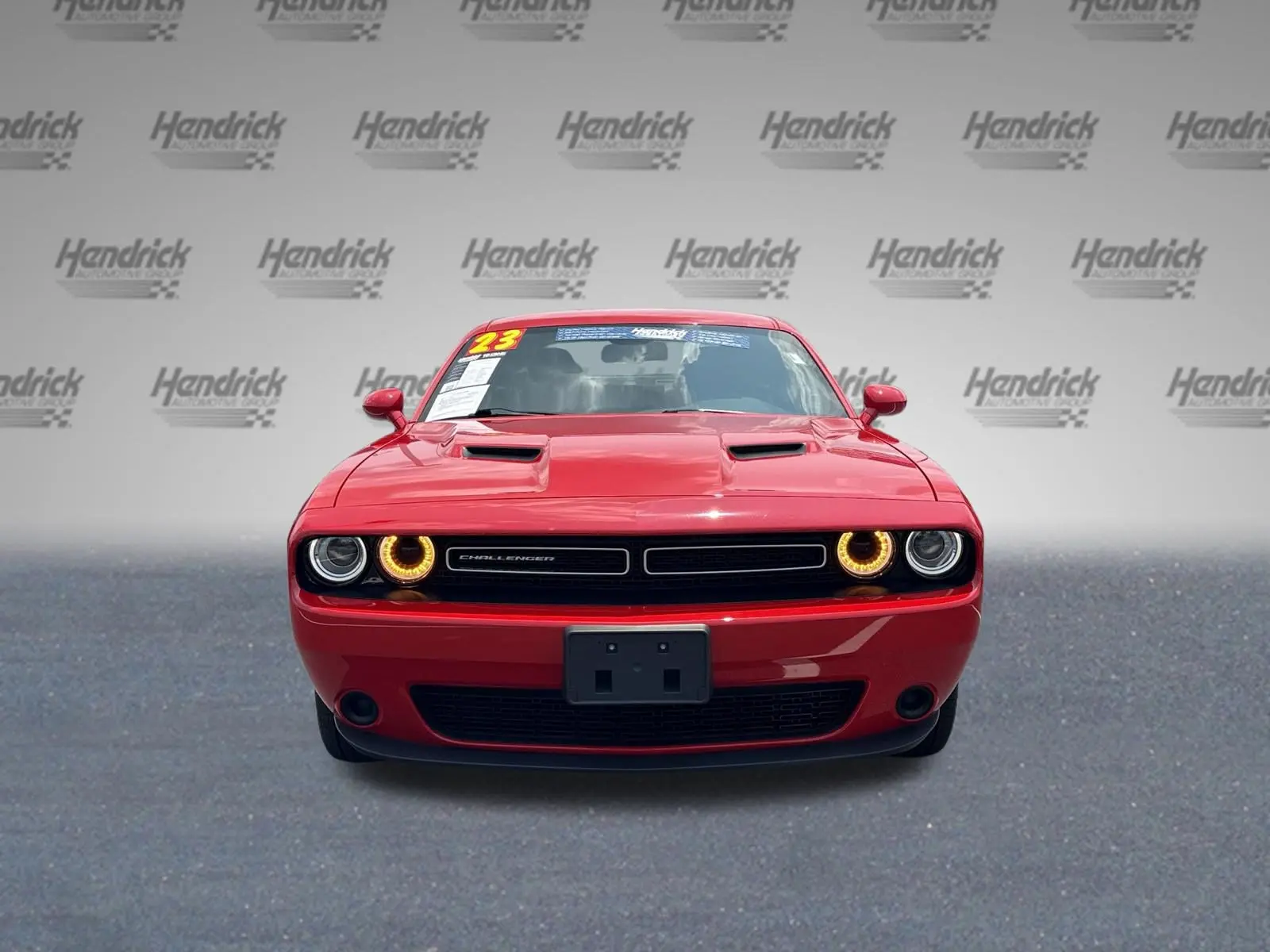2023 Dodge Challenger SXT Auto photo 3