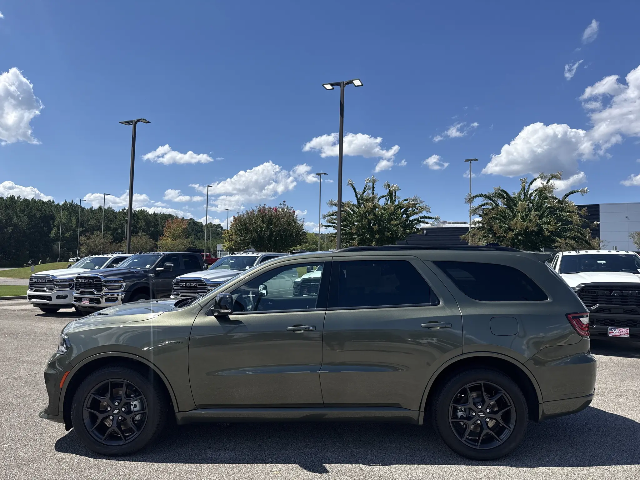 2026 Dodge Durango HEMI V8 GT AWD Plus photo 4