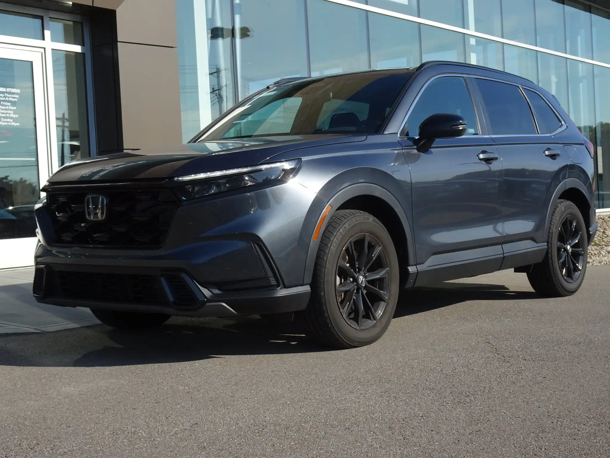 2024 Honda CR-V Hybrid Sport AWD's photo