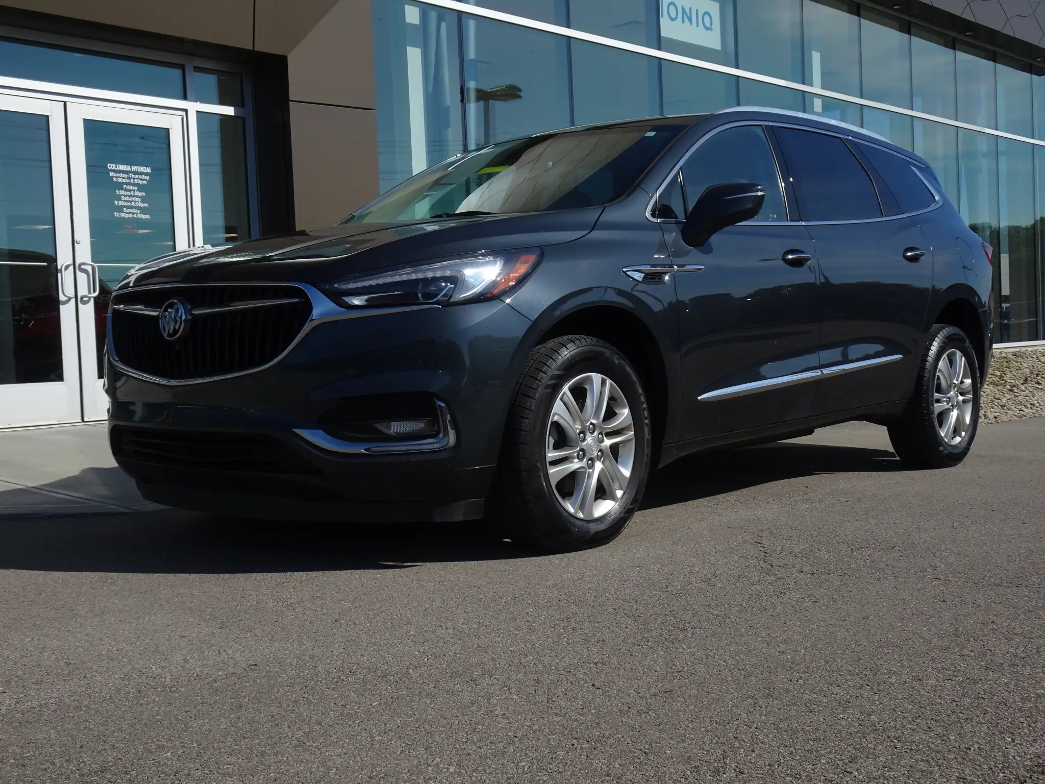 2020 Buick Enclave Essence AWD's photo