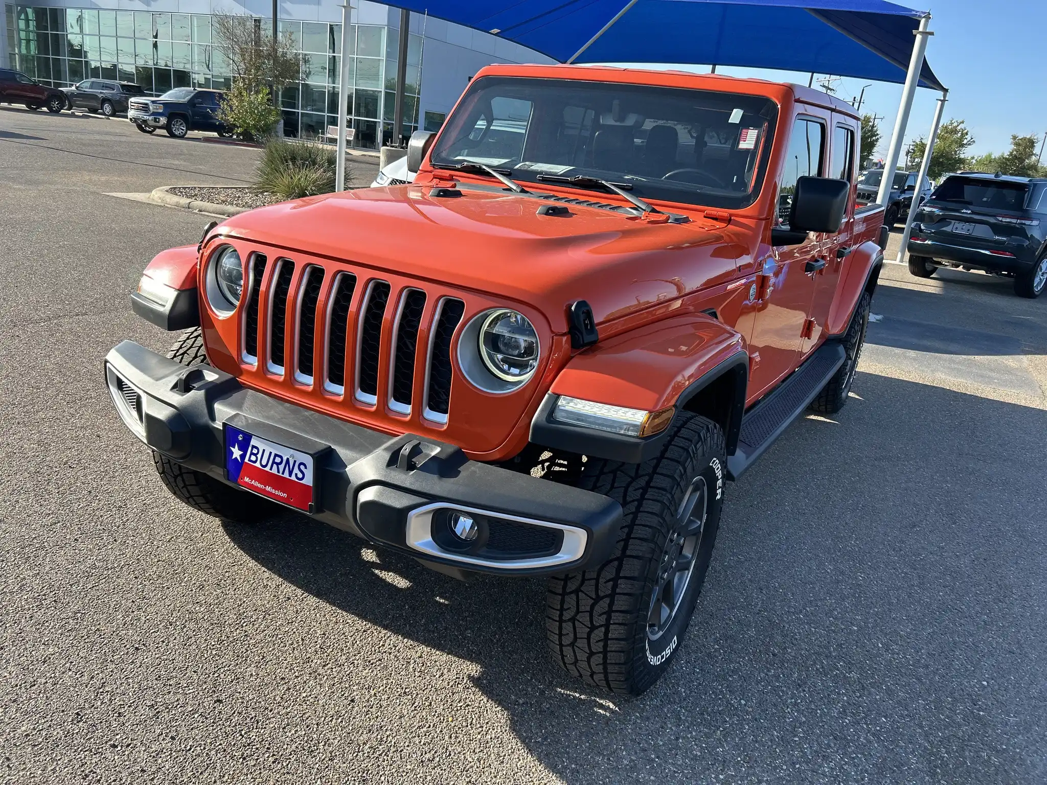 2020 Jeep Gladiator Overland's photo