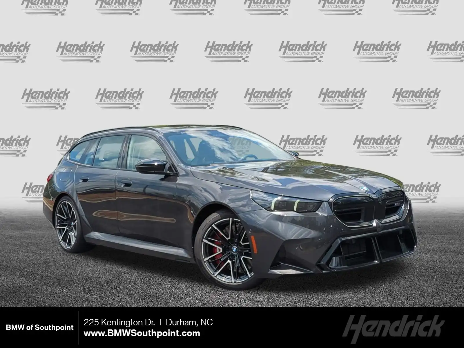 2027 BMW M5 M5 Touring's photo