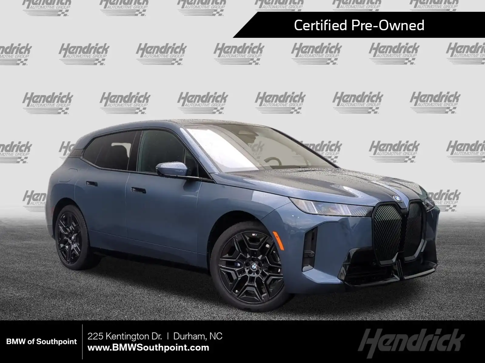2026 BMW iX xDrive60's photo