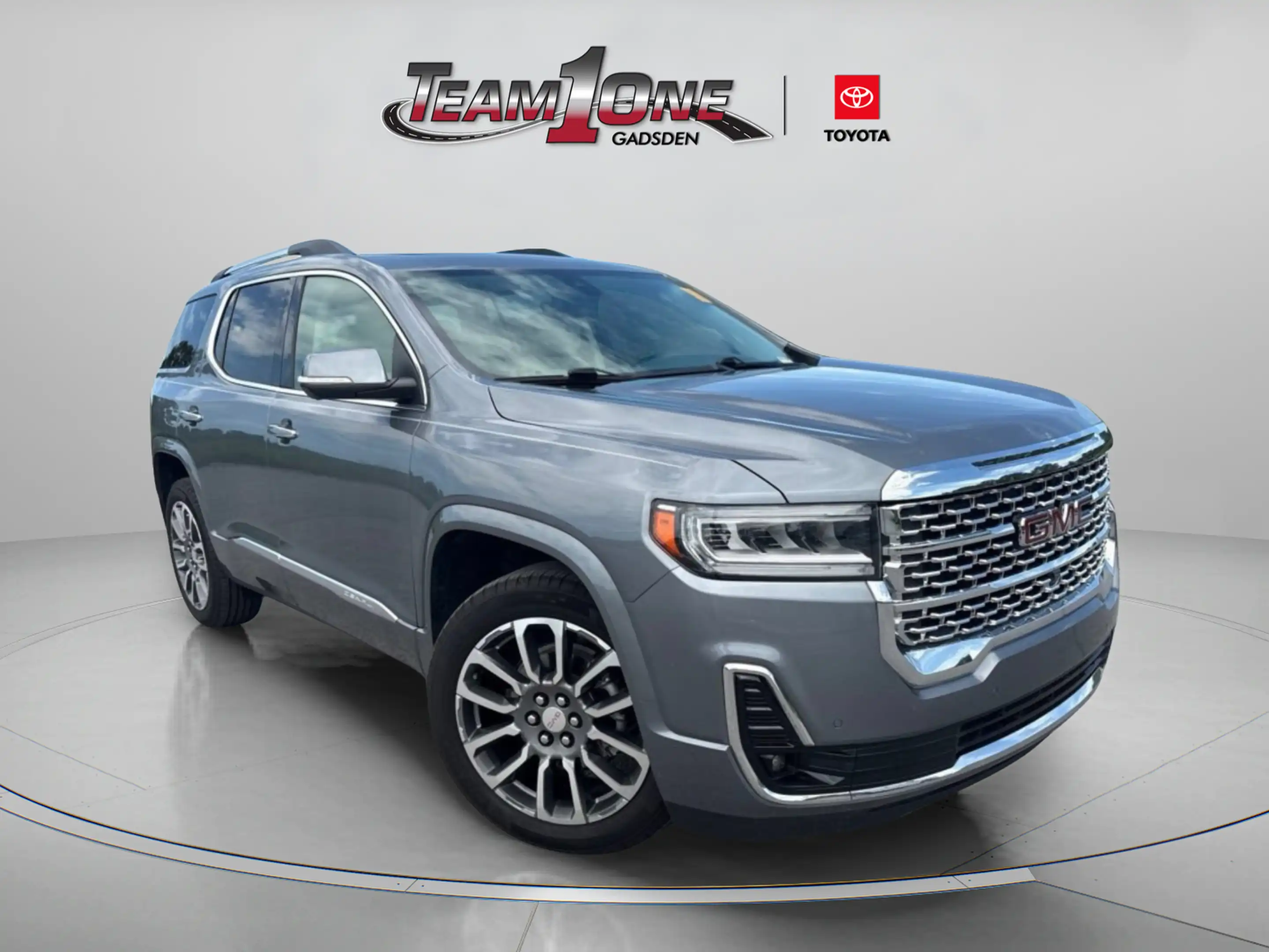 2021 GMC Acadia Denali FWD's photo