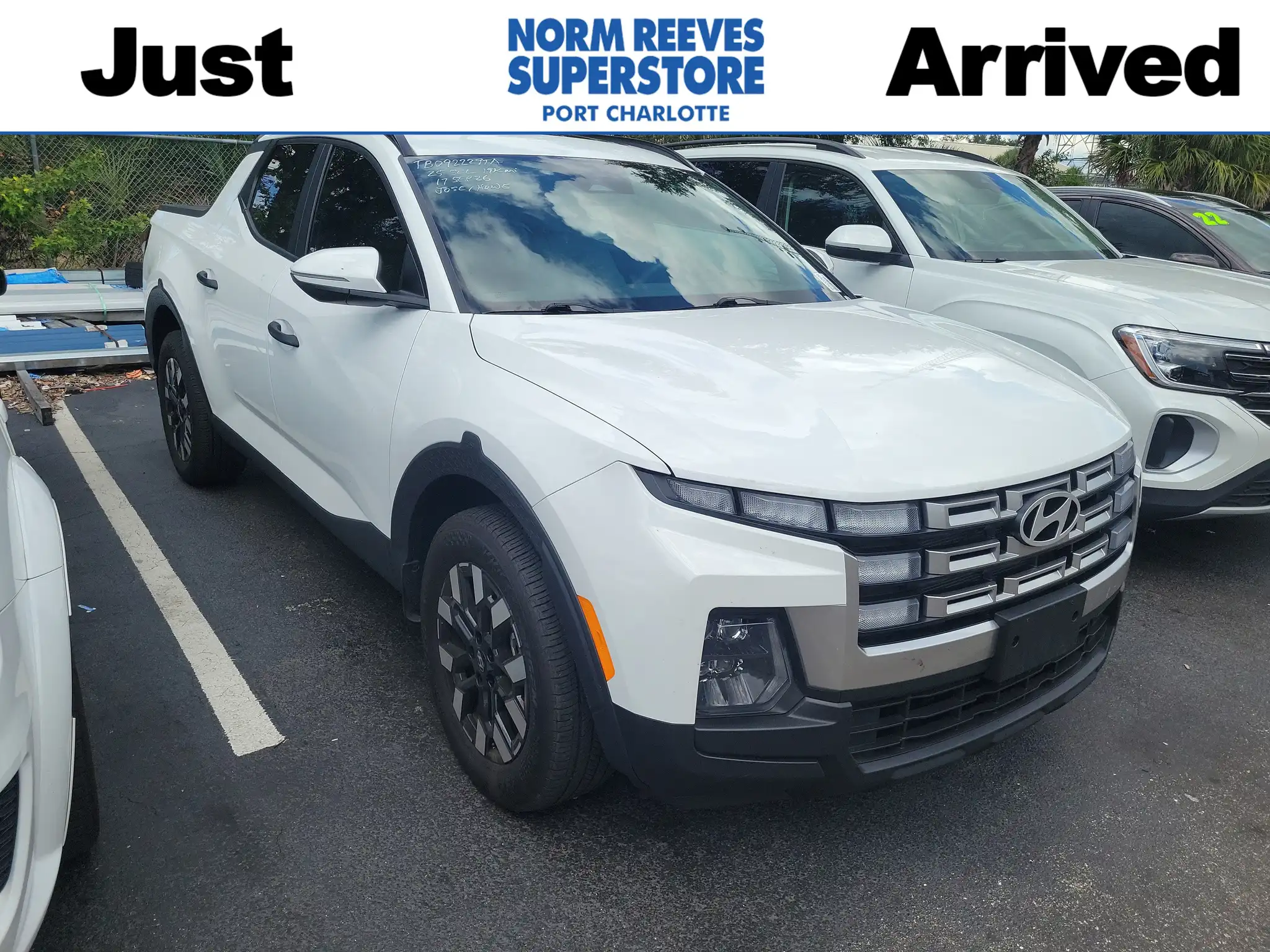 2025 Hyundai Santa Cruz 2.5 SEL AWD Activity's photo