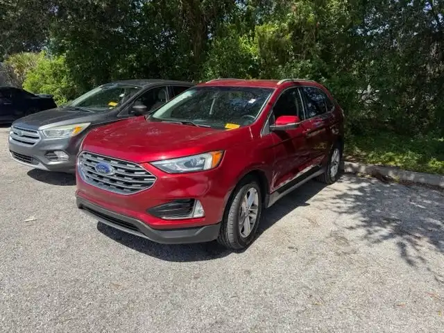 2019 Ford Edge SEL's photo