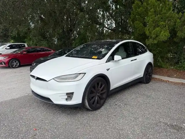 2017 Tesla Model X 75D's photo