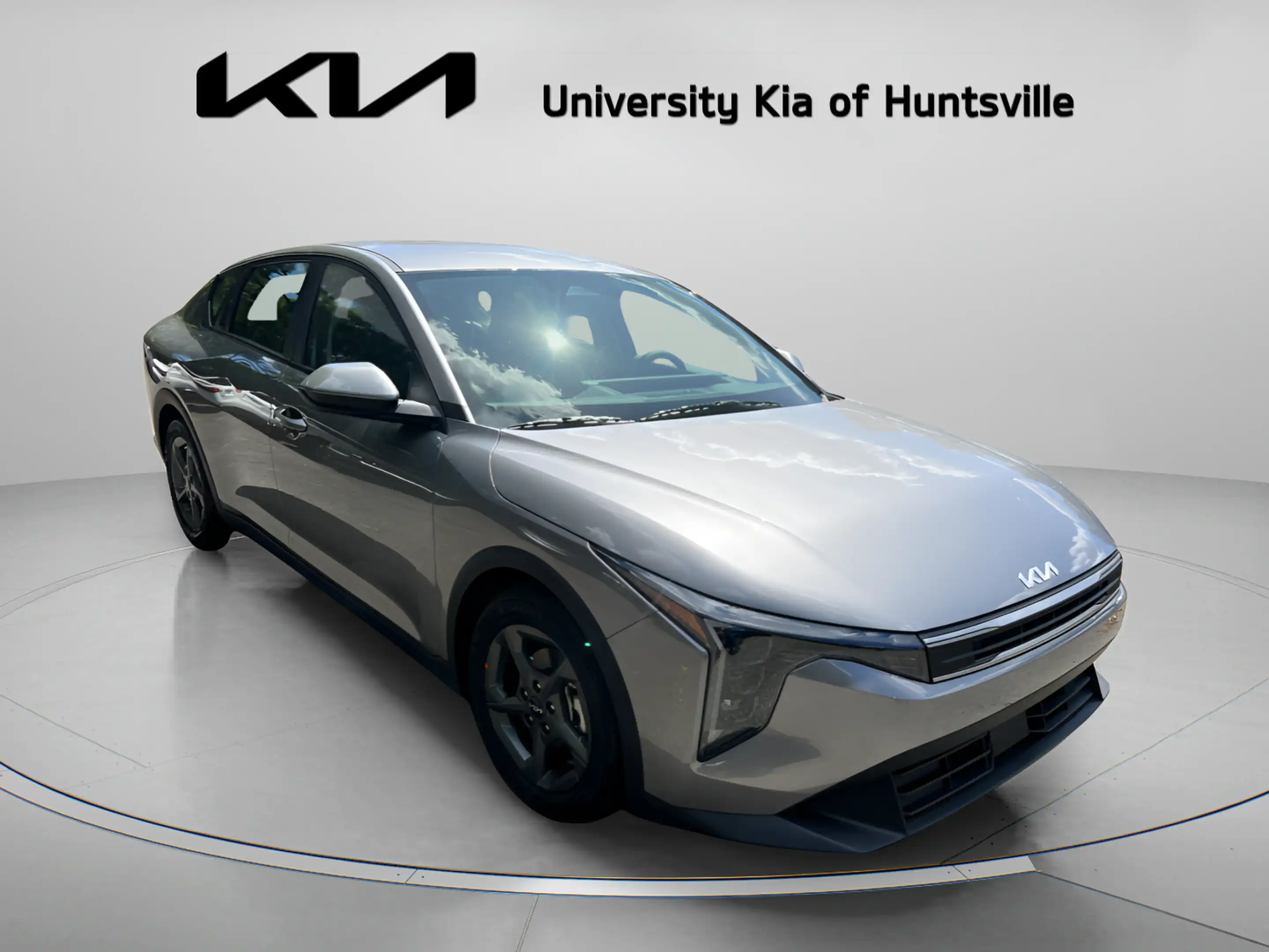 2025 Kia K4 LXS AT's photo