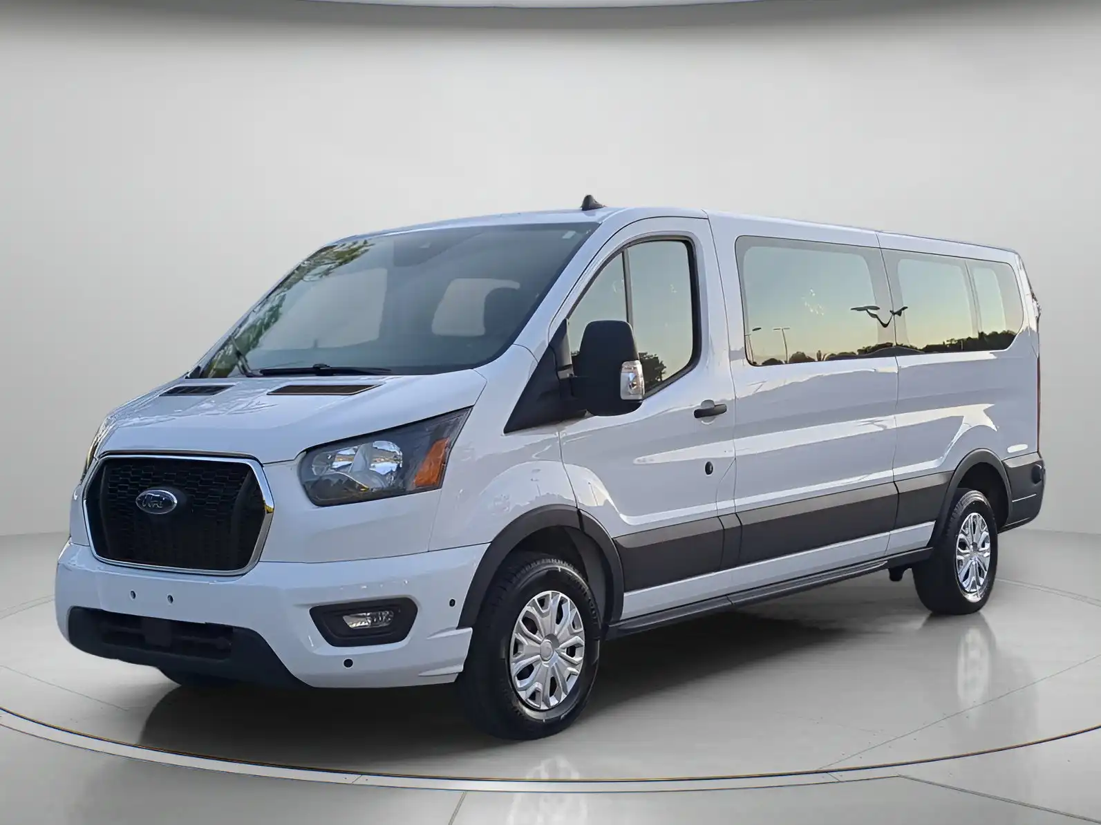 2024 Ford Transit 350 XLT Low Roof Sliding Pass. 148's photo