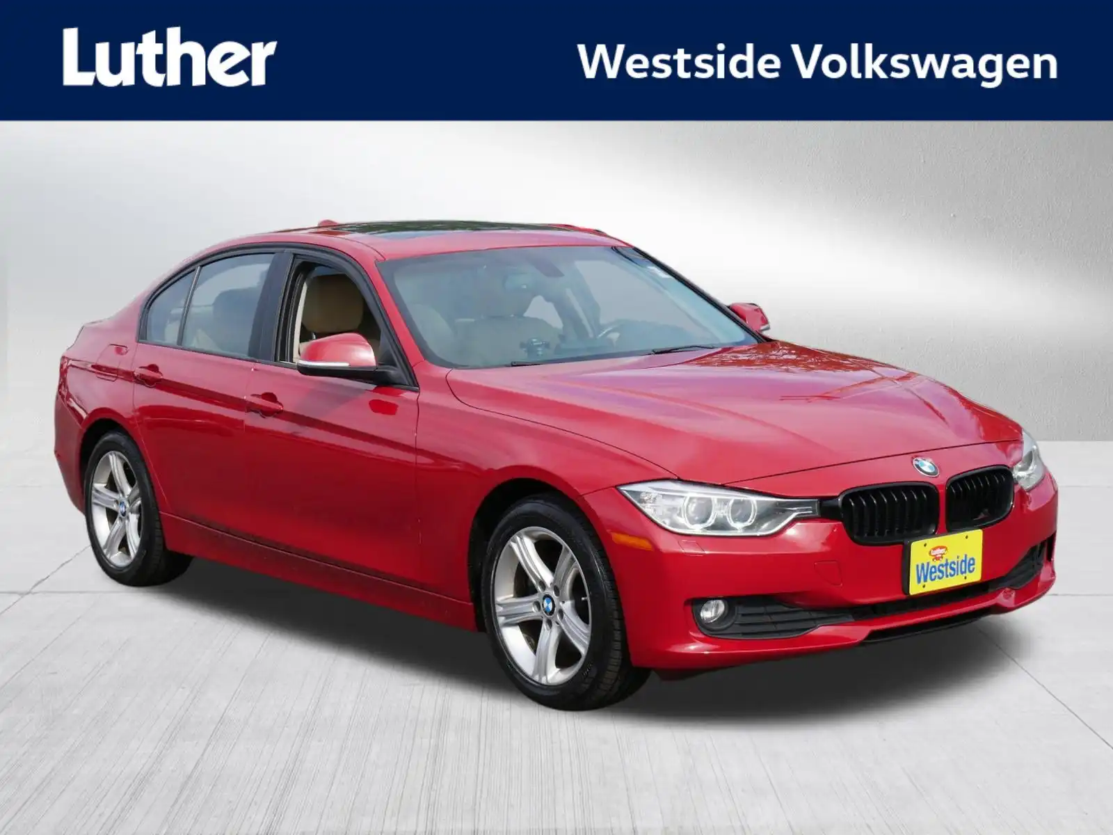 2015 BMW 3 Series 320i xDrive Sedan's photo
