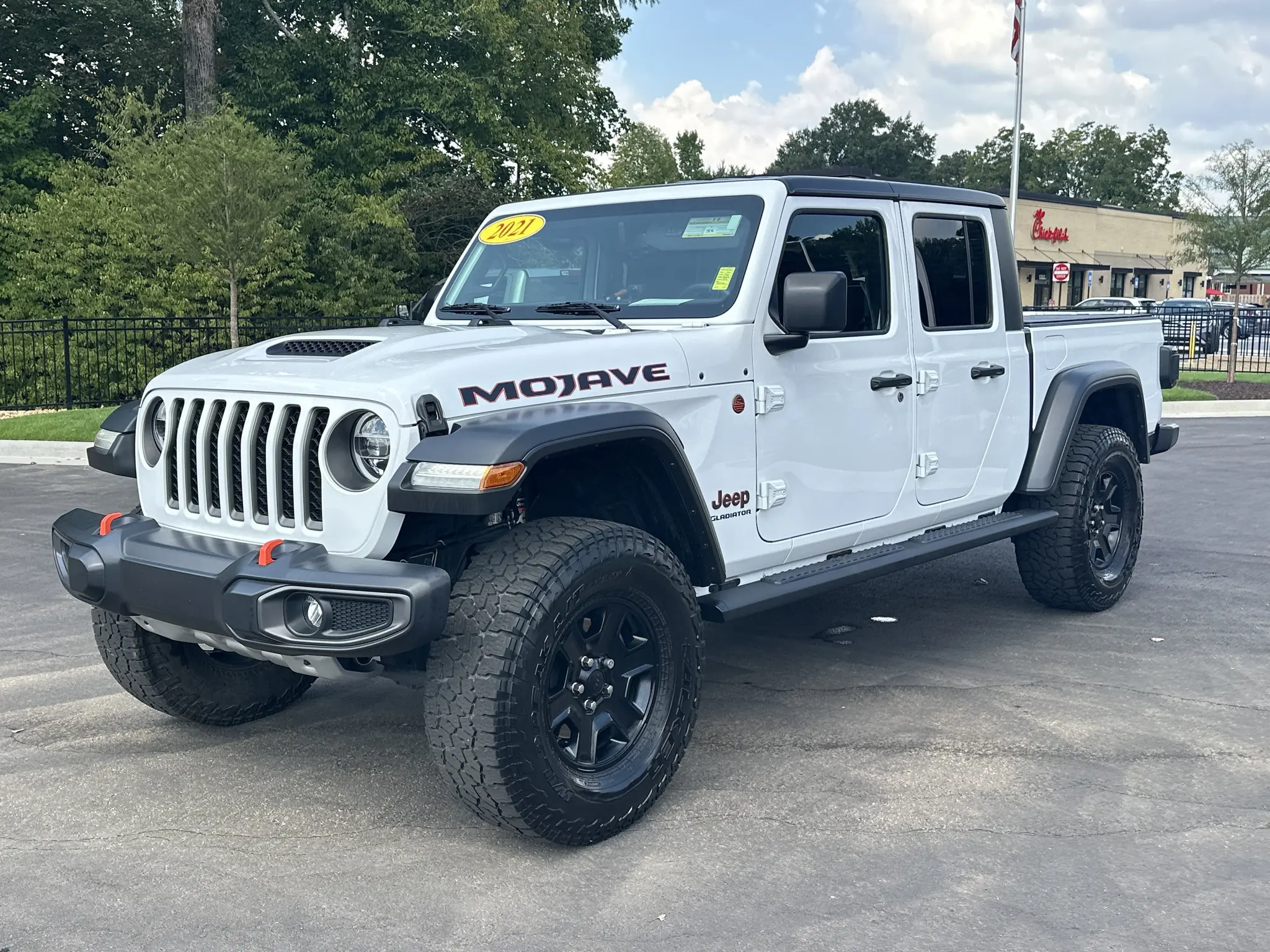 2021 Jeep Gladiator Mojave photo 3
