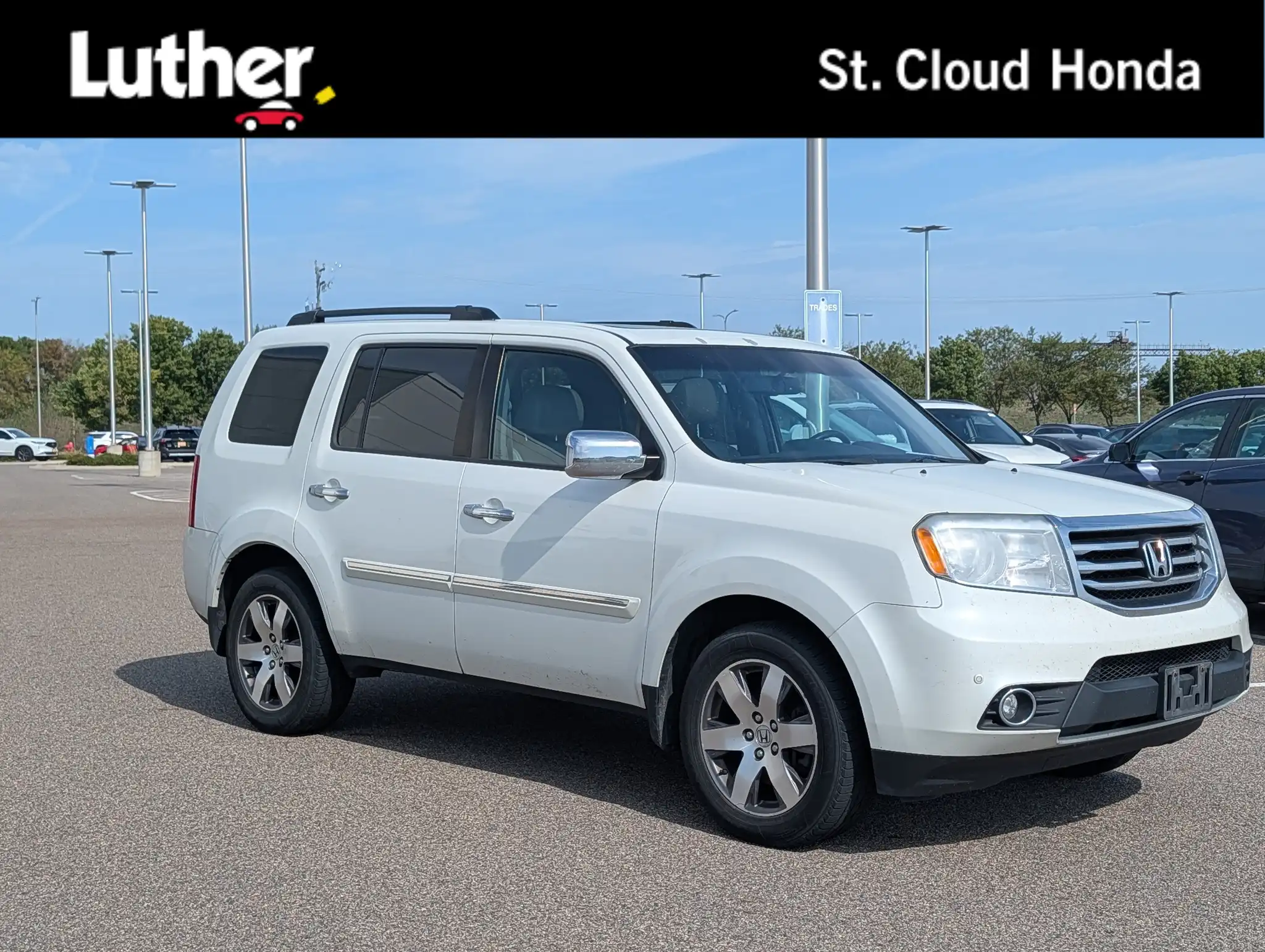 2015 Honda Pilot Touring 4WD Navigation RES's photo