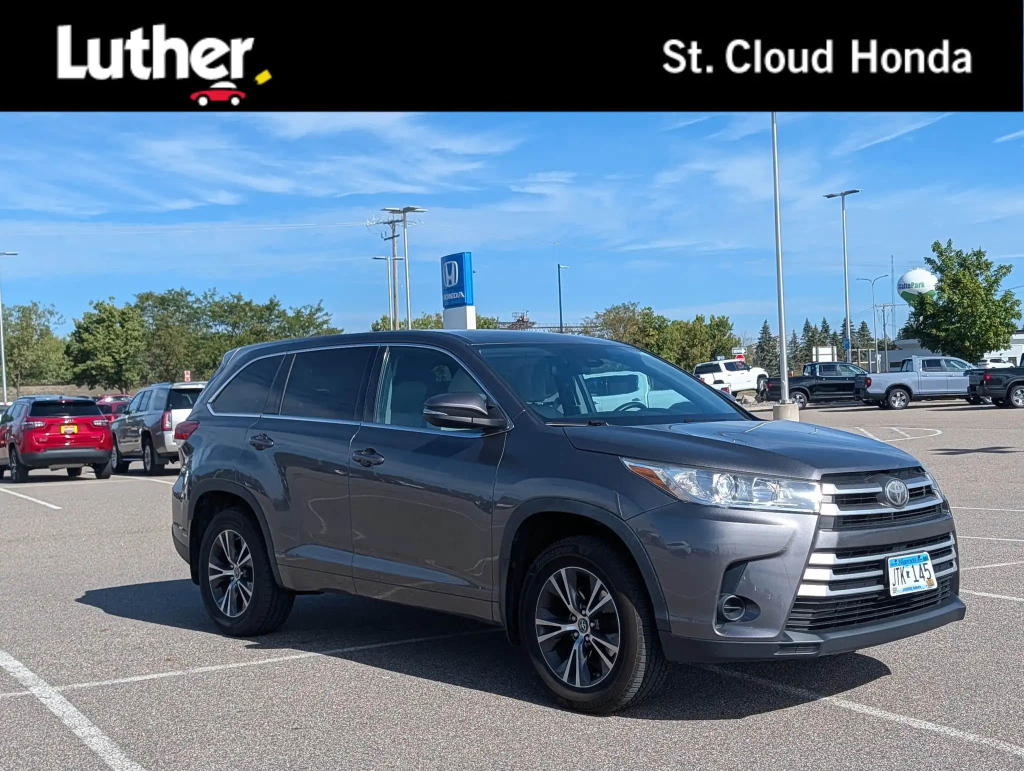 2018 Toyota Highlander LE 4WD V6's photo