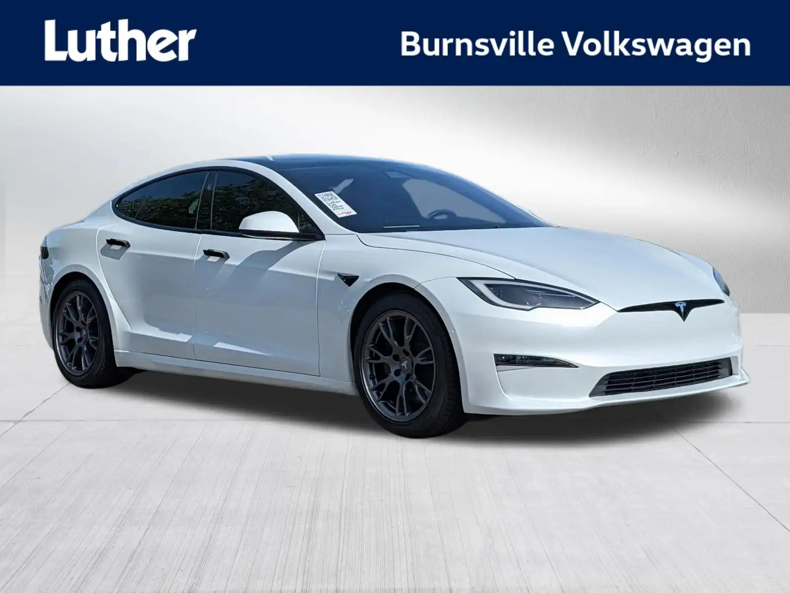 2022 Tesla Model S Base's photo