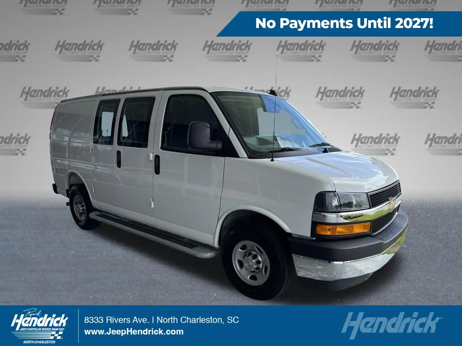 2025 Chevrolet Express Work Van HD 2500's photo