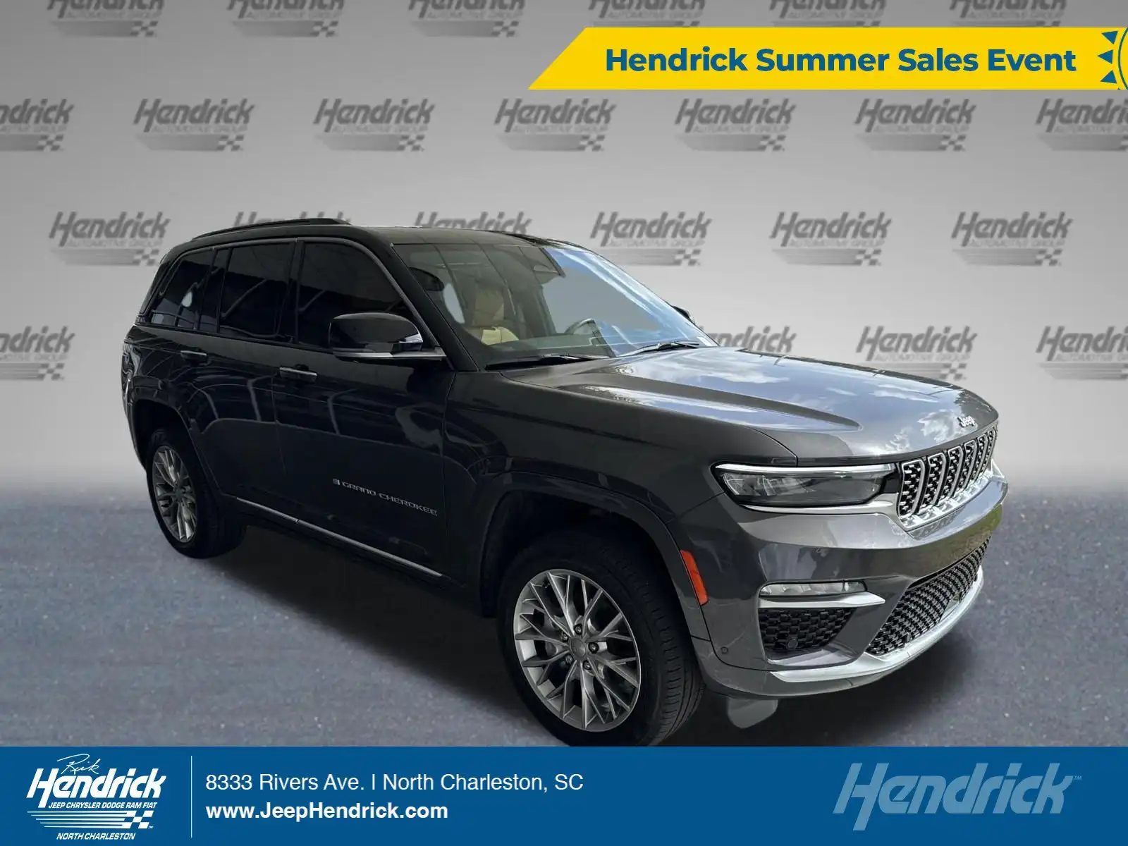 2025 Jeep Grand Cherokee Summit 4x4's photo
