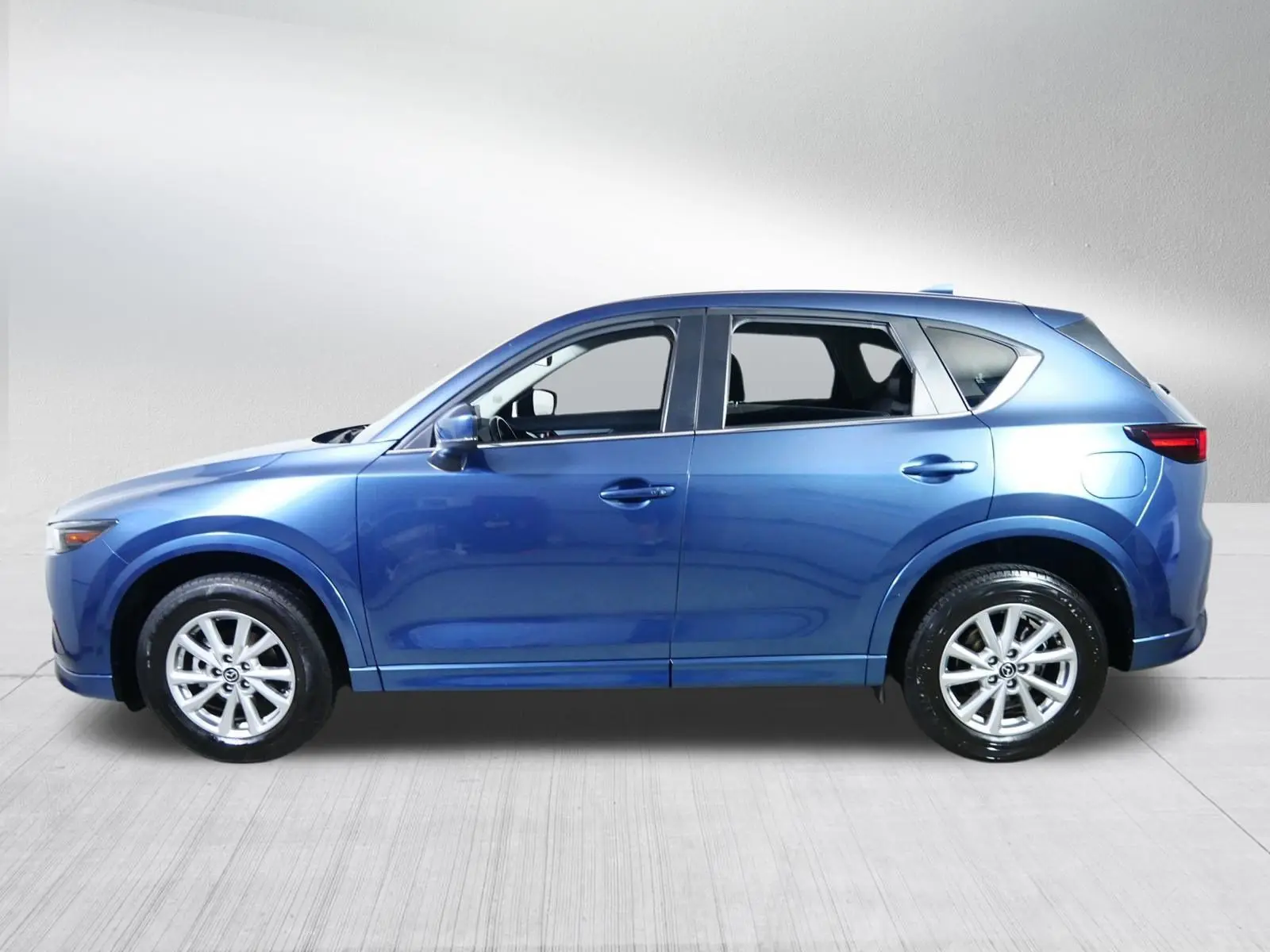 2024 Mazda CX-5 S Select Package Auto AWD photo 4
