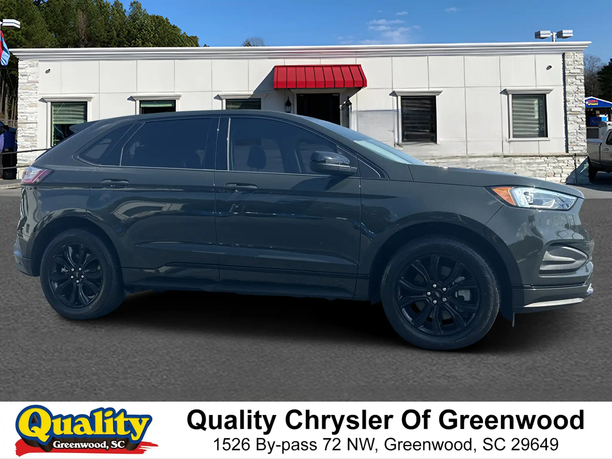 2024 Ford Edge SE AWD's photo