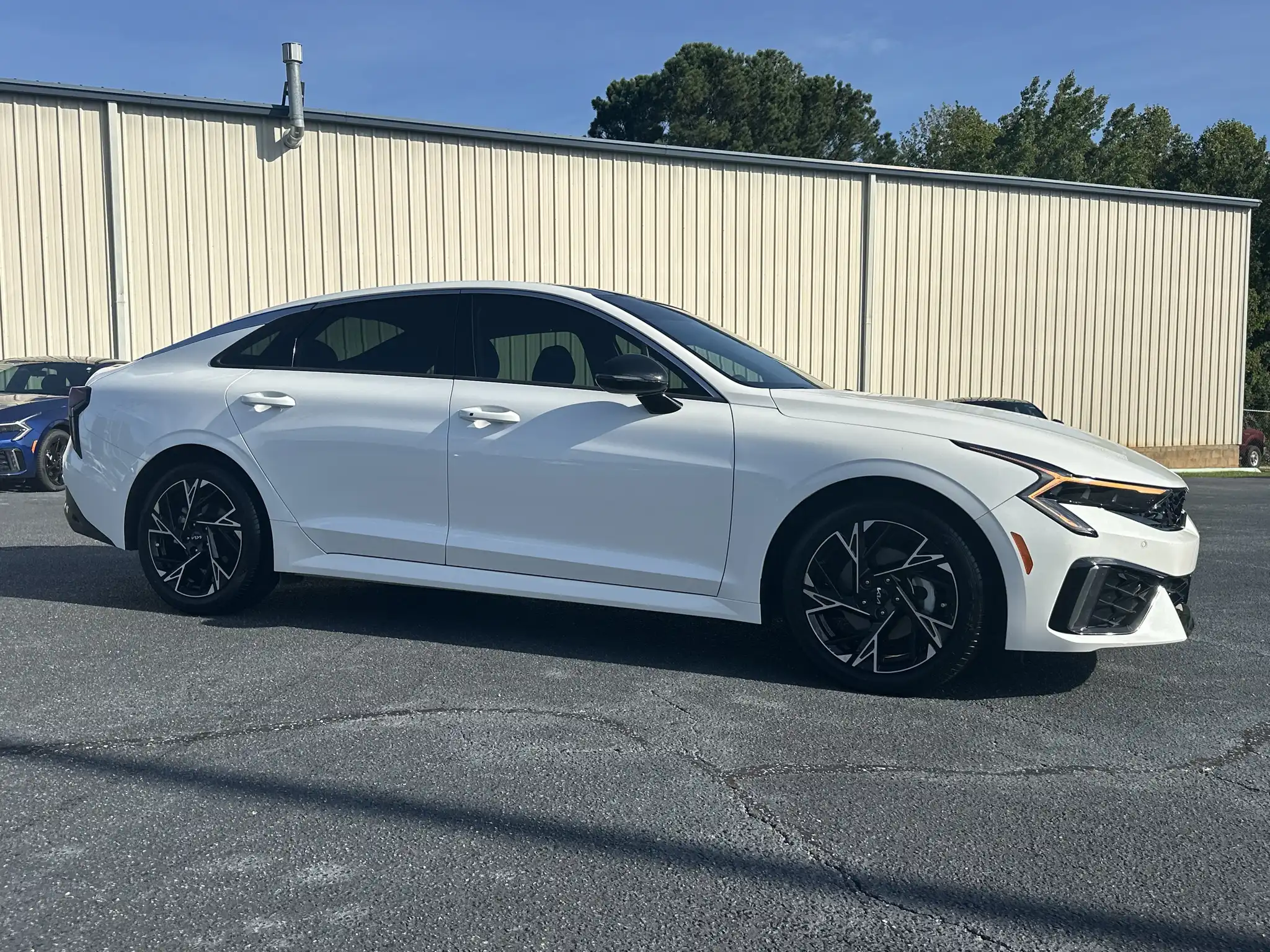 2025 Kia Optima GT-Line FWD's photo