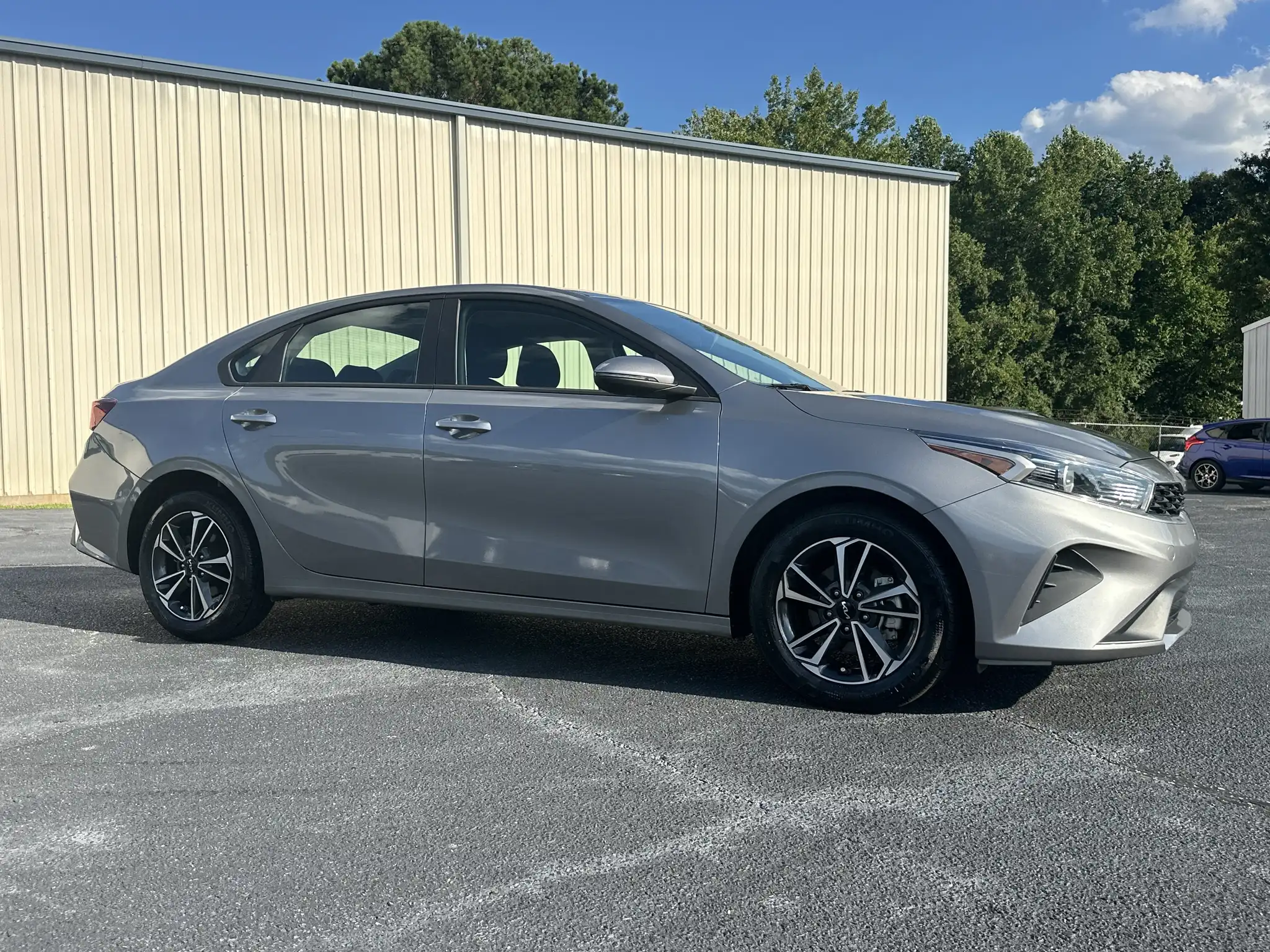 2024 Kia Forte LXS AT's photo