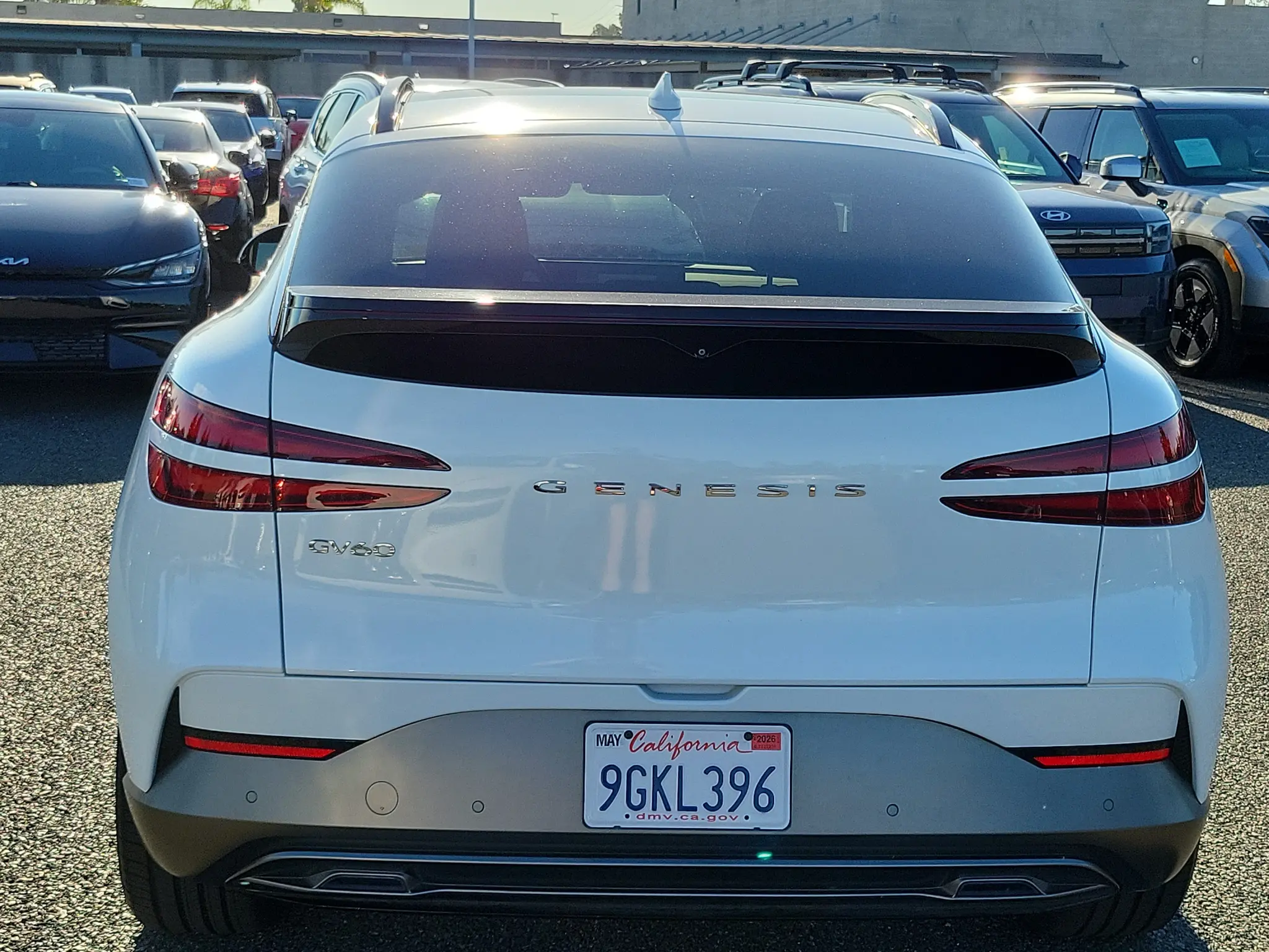 2023 Genesis GV60 Advanced photo 5