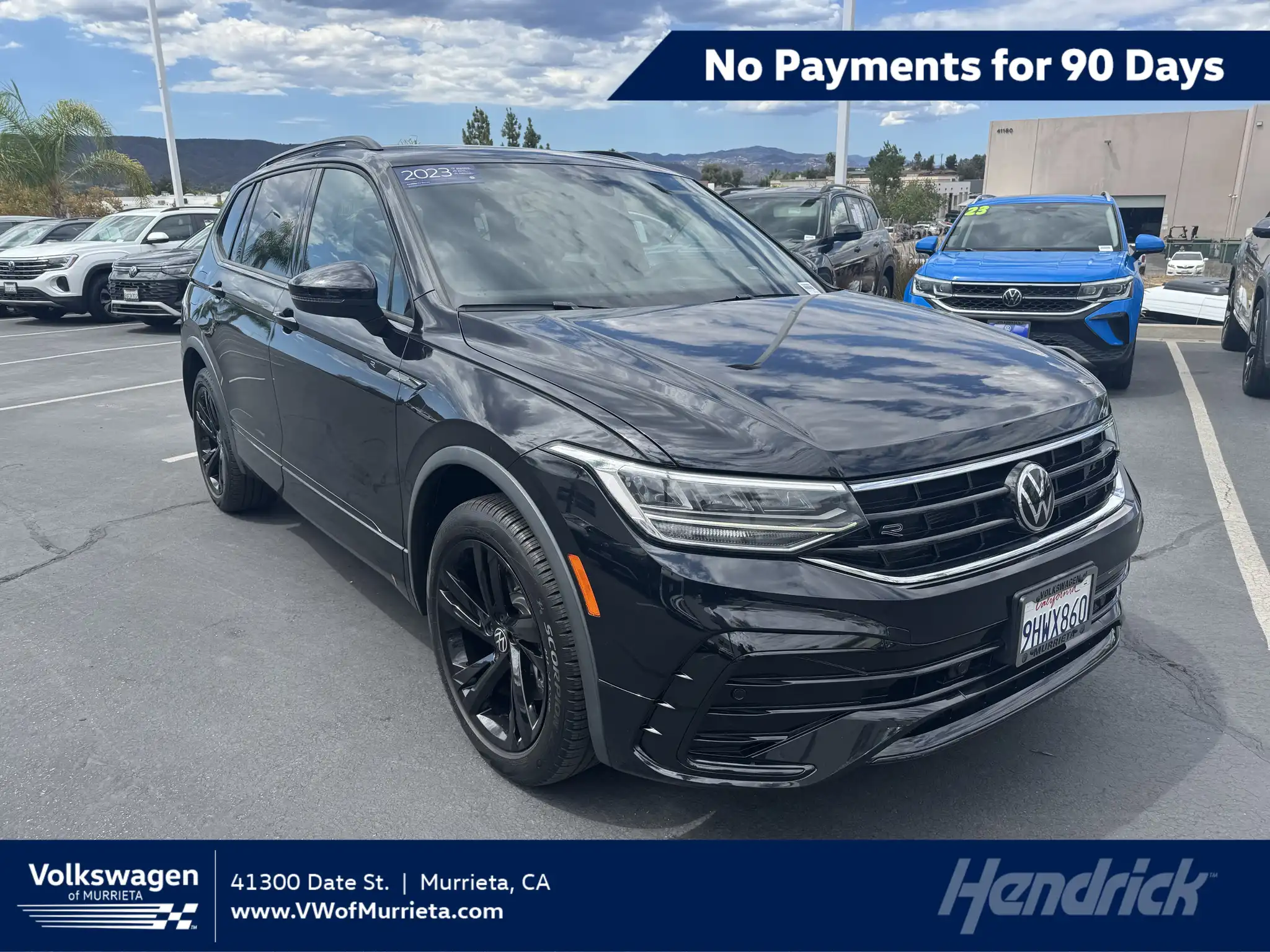 2023 Volkswagen Tiguan 2.0T SE R-Line Black's photo