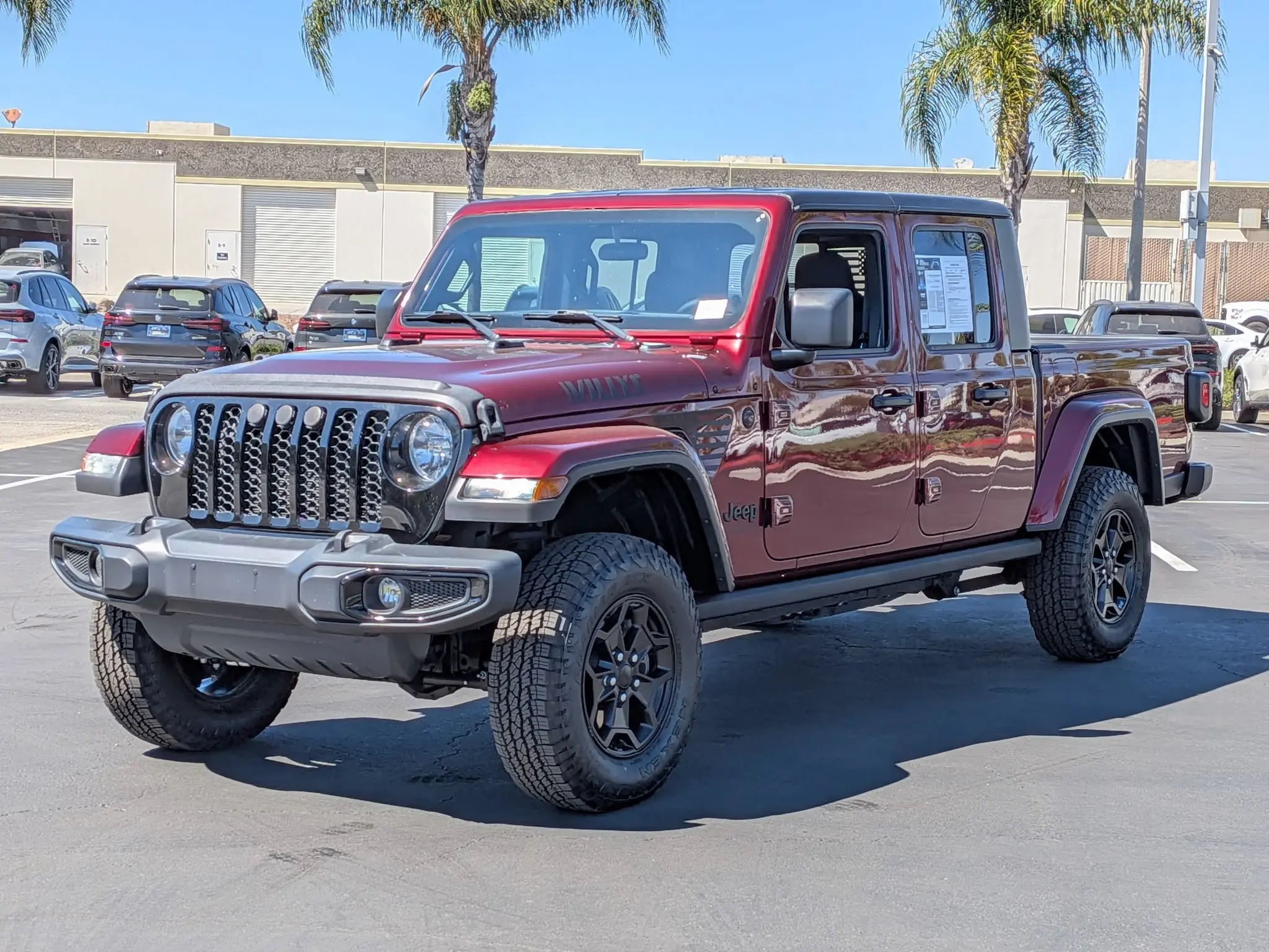 2021 Jeep Gladiator Willys Sport photo 4