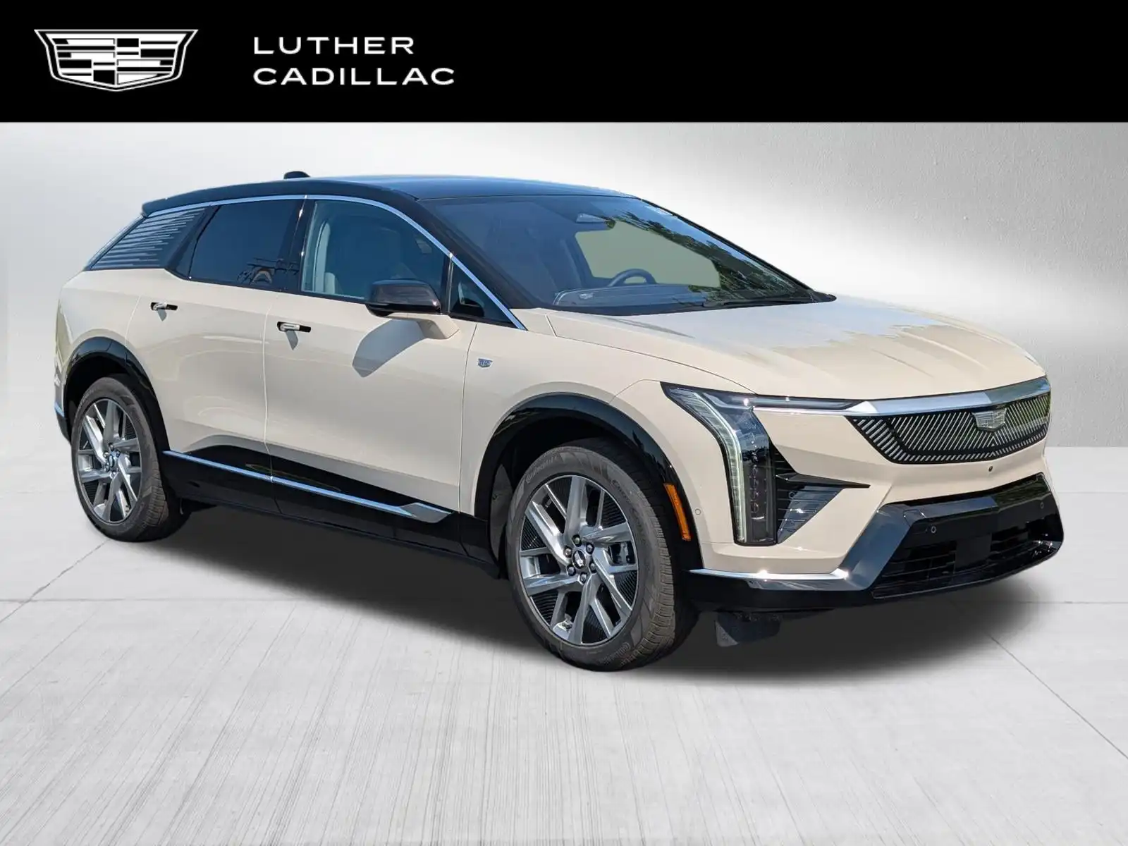 2027 Cadillac Optiq Luxury AWD's photo