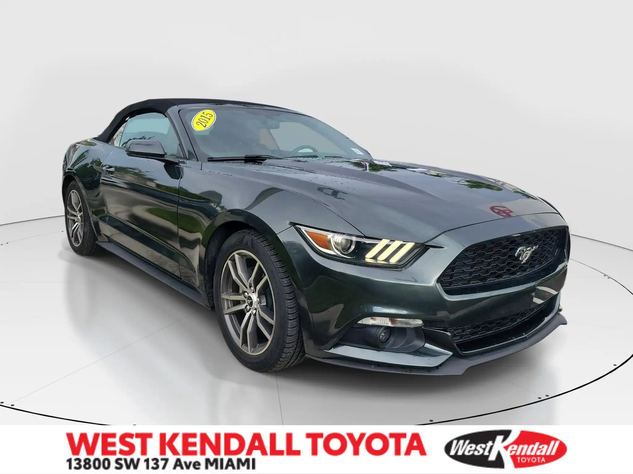 2015 Ford Mustang EcoBoost Premium Convertible's photo