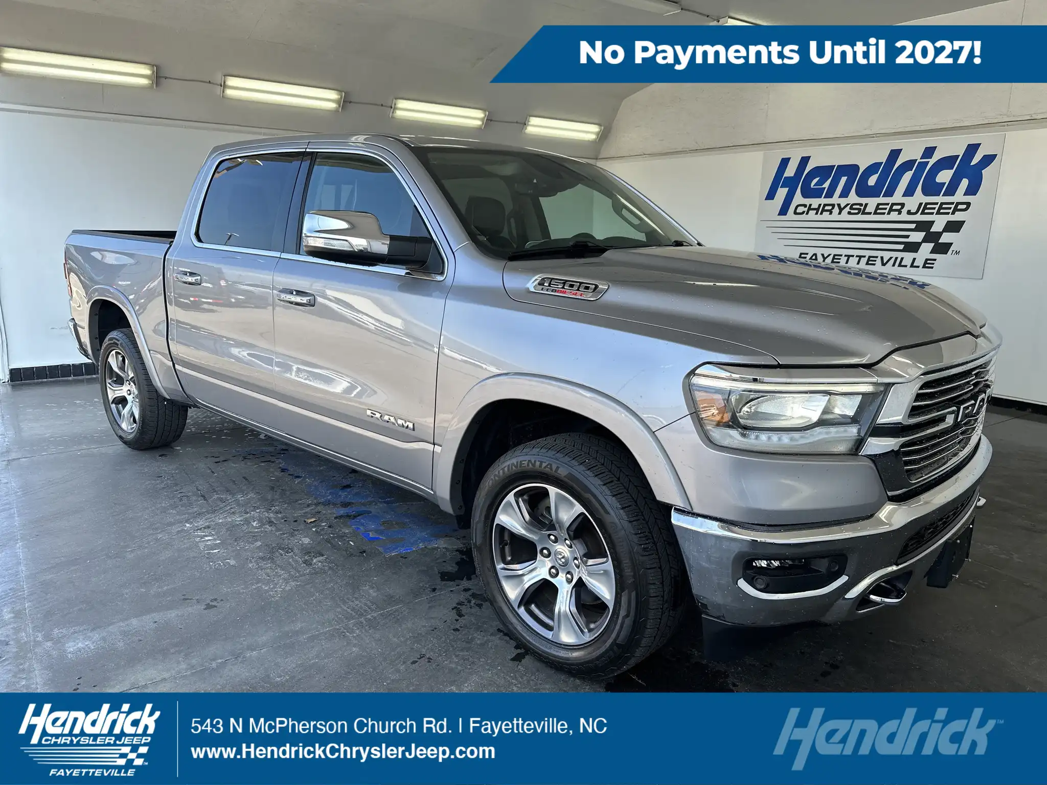 2022 RAM 1500 Laramie 4WD Crew Cab 5'7's photo