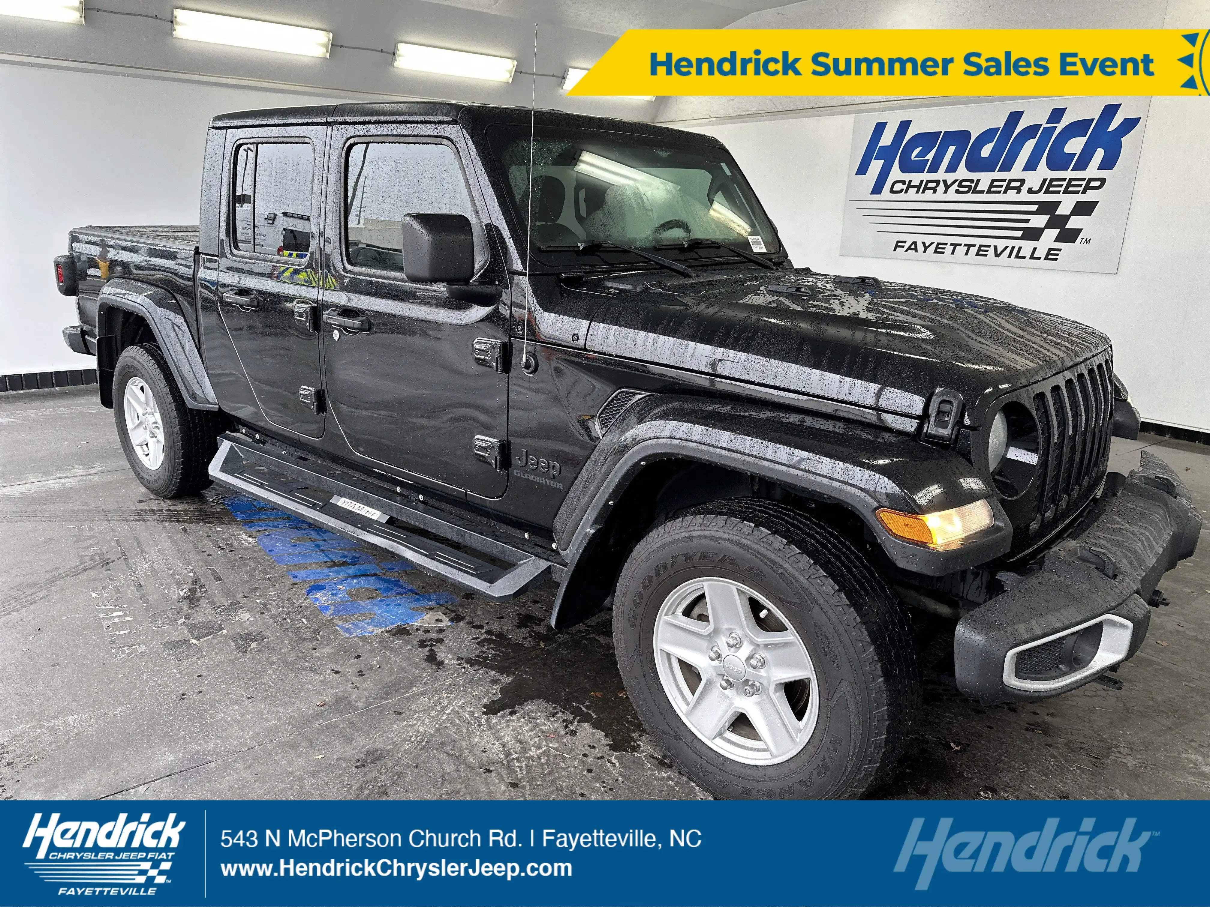 2022 Jeep Gladiator Sport S's photo