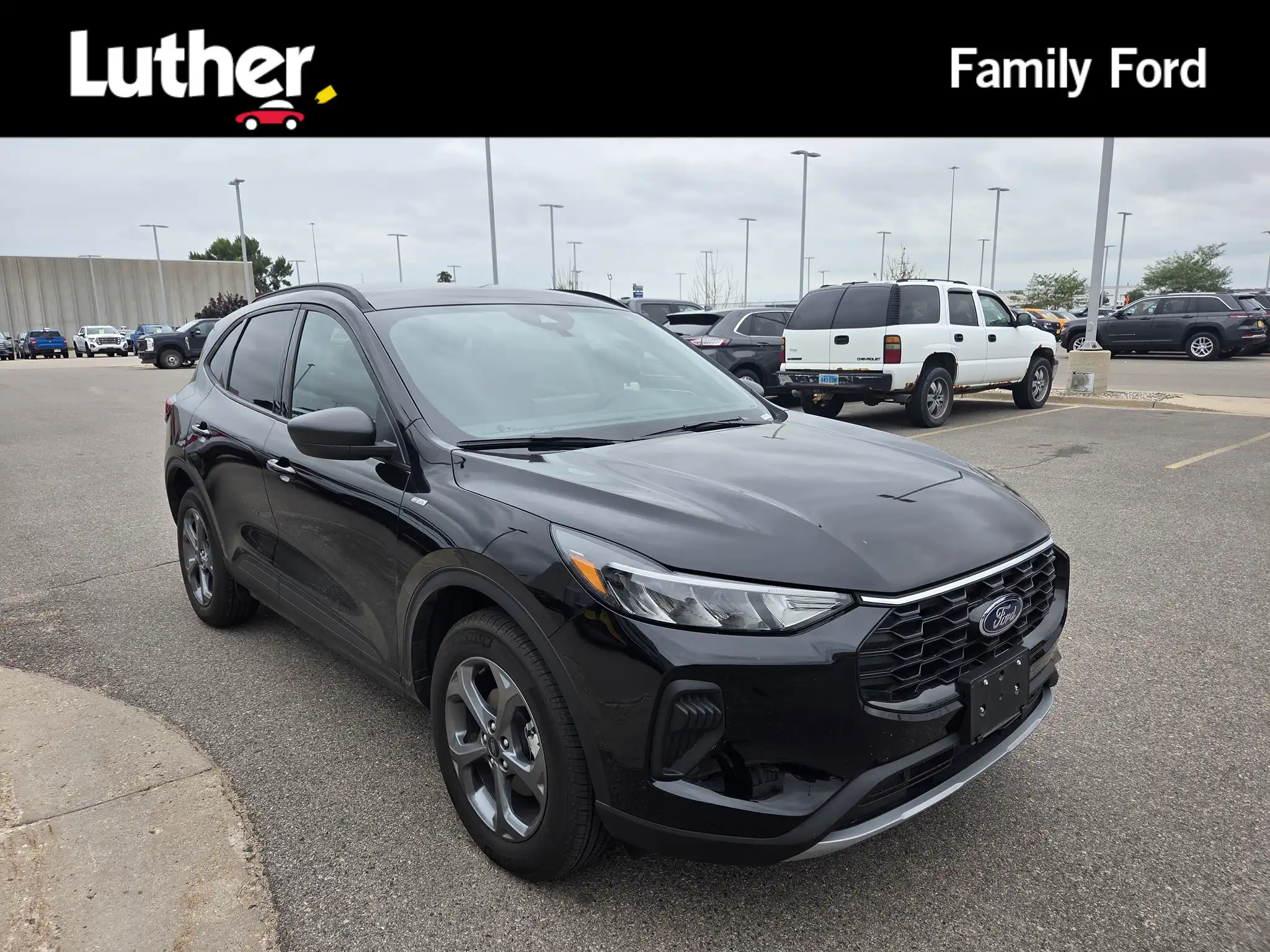 2025 Ford Escape ST-Line AWD's photo