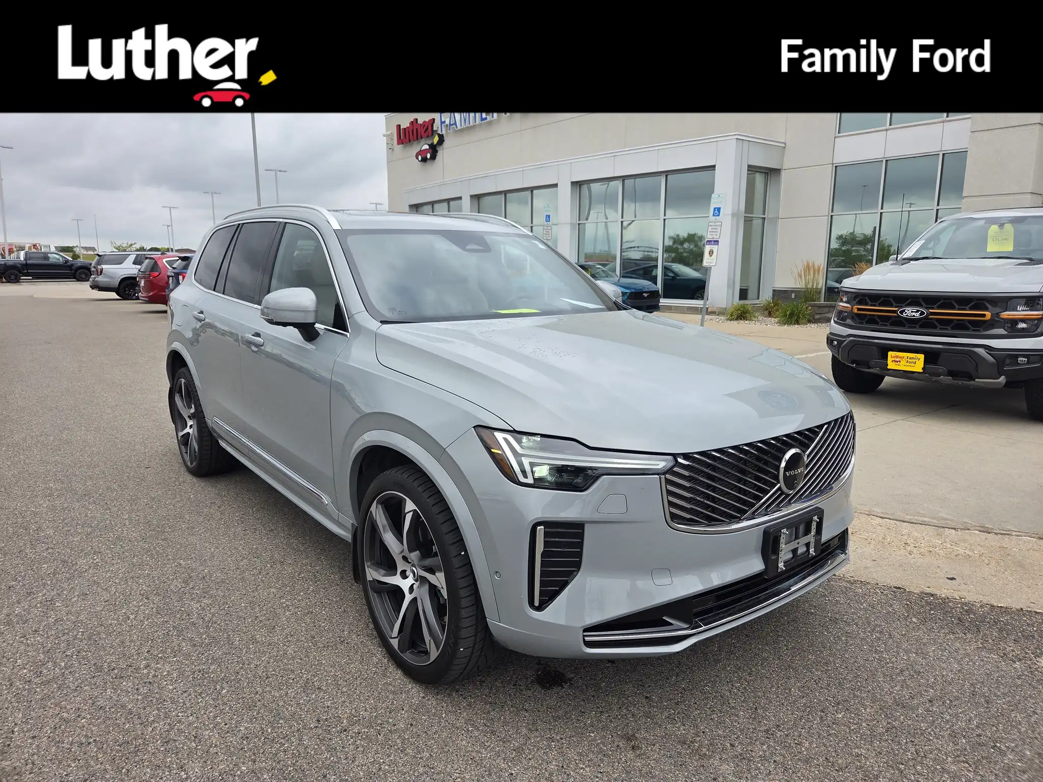2026 Volvo XC90 B6 Ultra Bright 6-Seater 4WD's photo