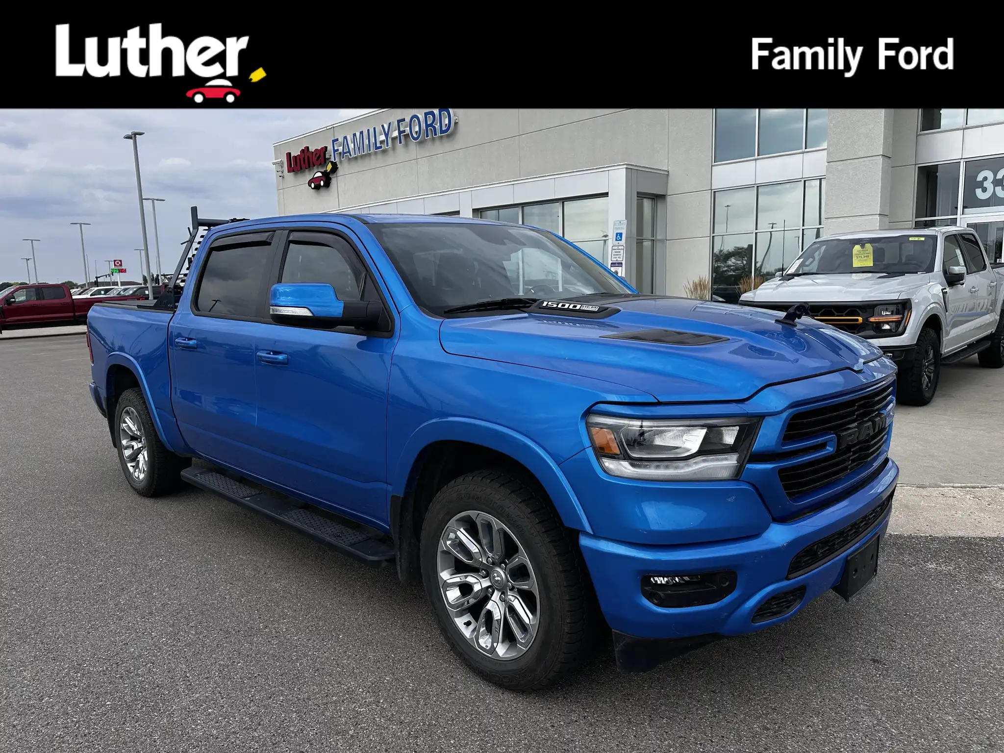 2021 RAM 1500 Laramie 4x4 Crew Cab 5'7's photo