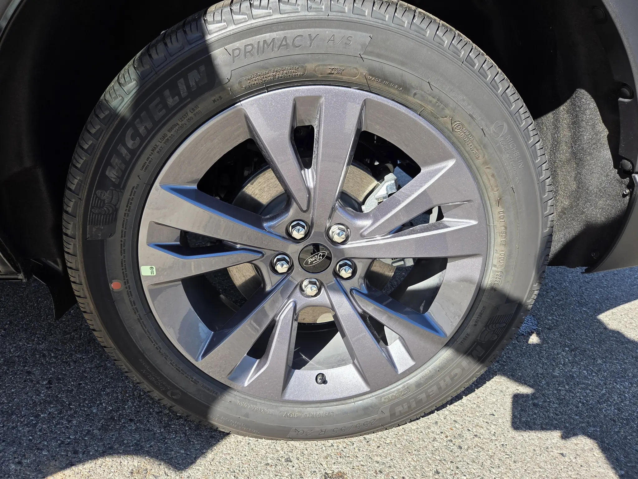 2026 Ford Explorer Active 4WD photo 5