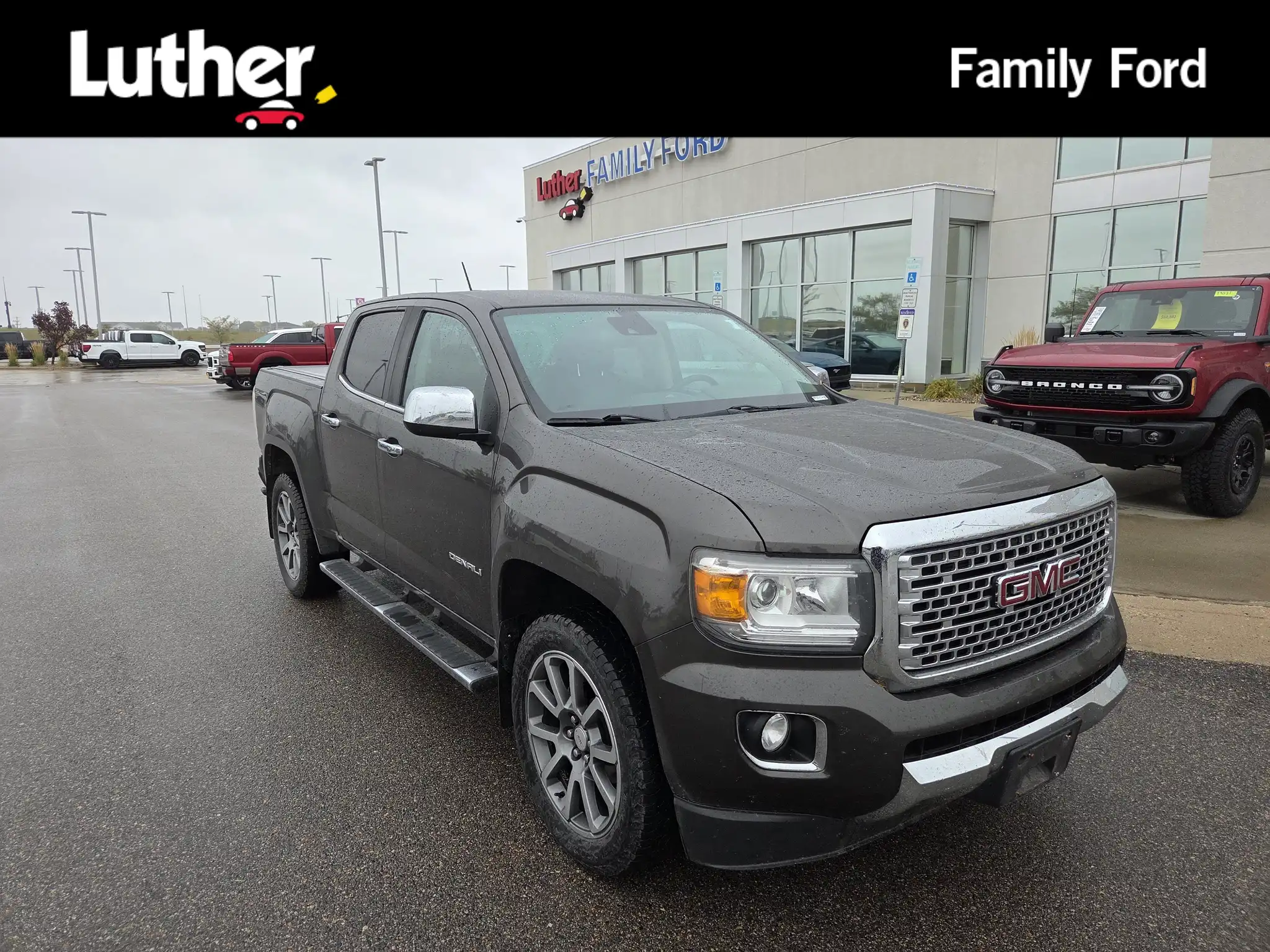 2019 GMC Canyon Denali 4WD Crew Cab Short Box's photo