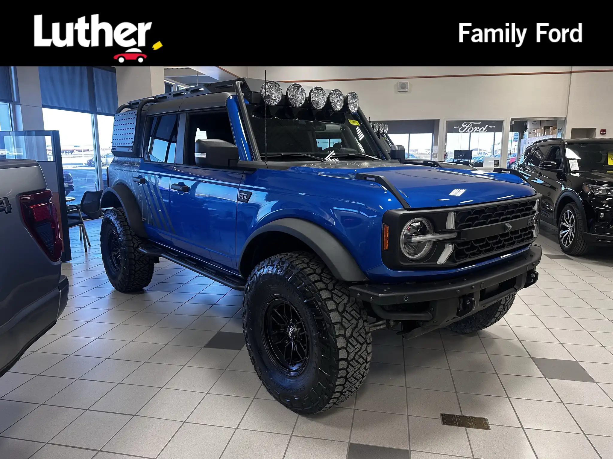 2025 Ford Bronco Badlands 4WD's photo