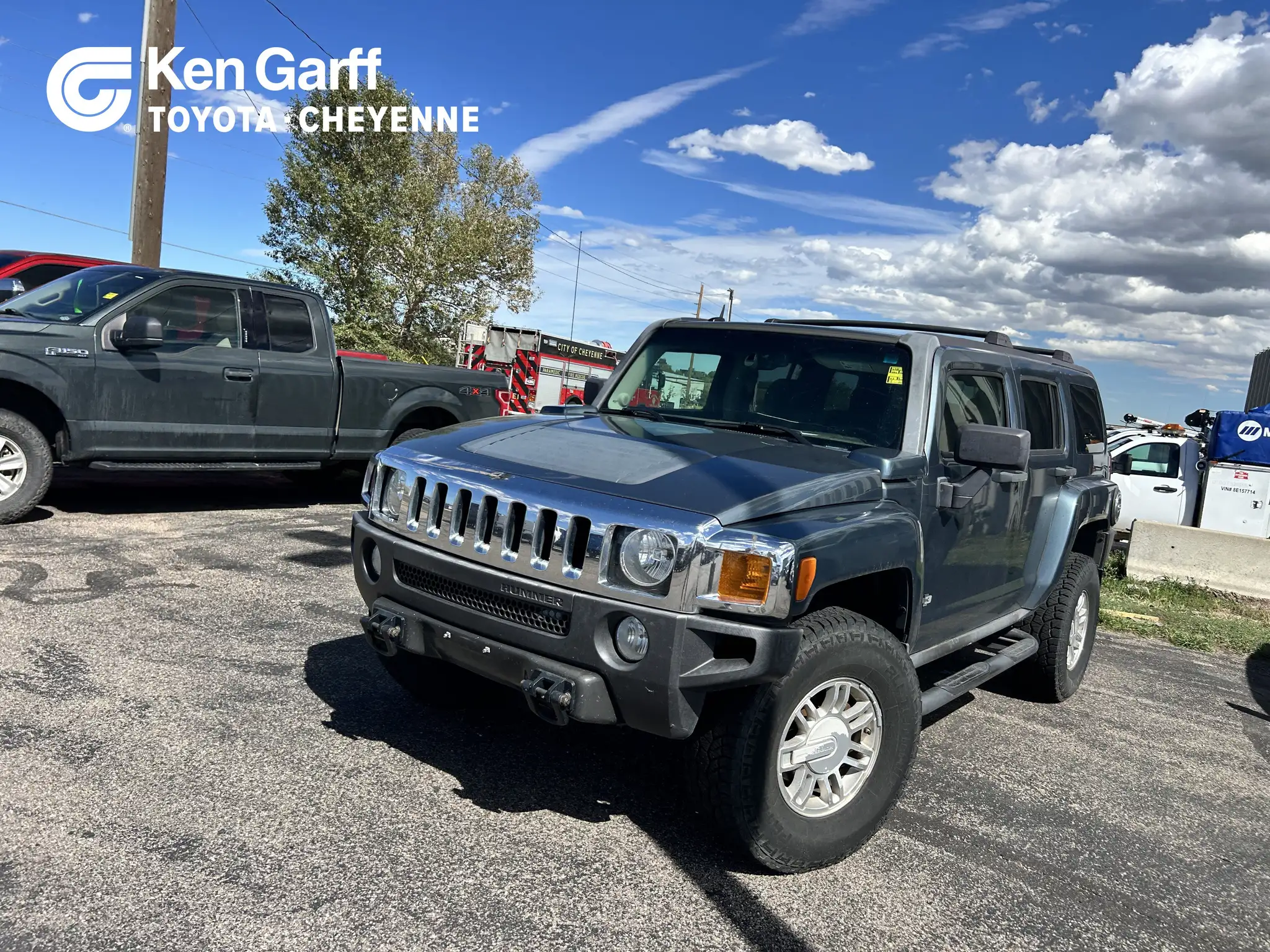 2006 Hummer H3 SUV's photo